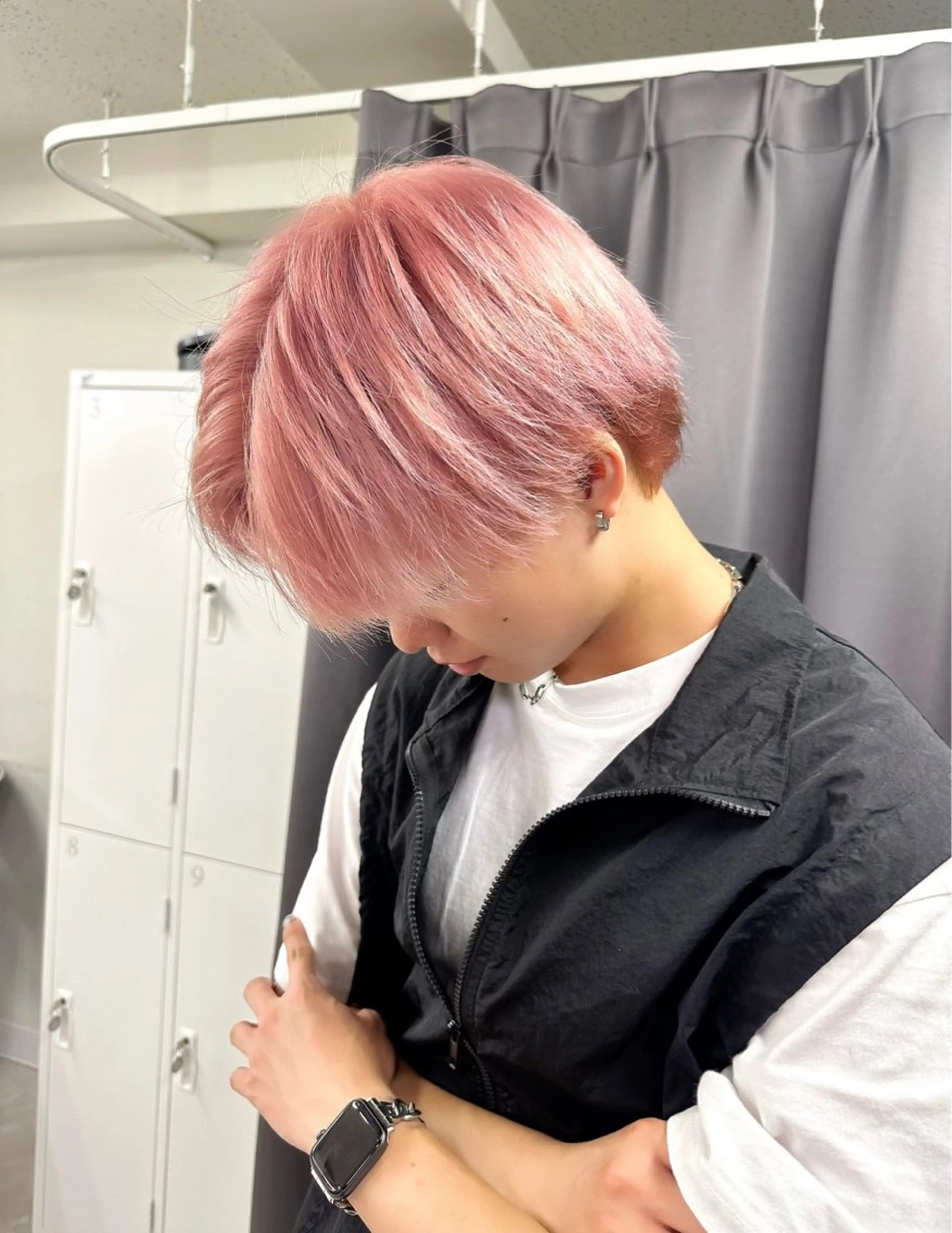 カラー メンズ メンズハイトーン メンズ韓国風 韓国マッシュ マッシュ ハイトーンカラー ハイトーン/ショート /akane🐰♥️のヘアスタイル