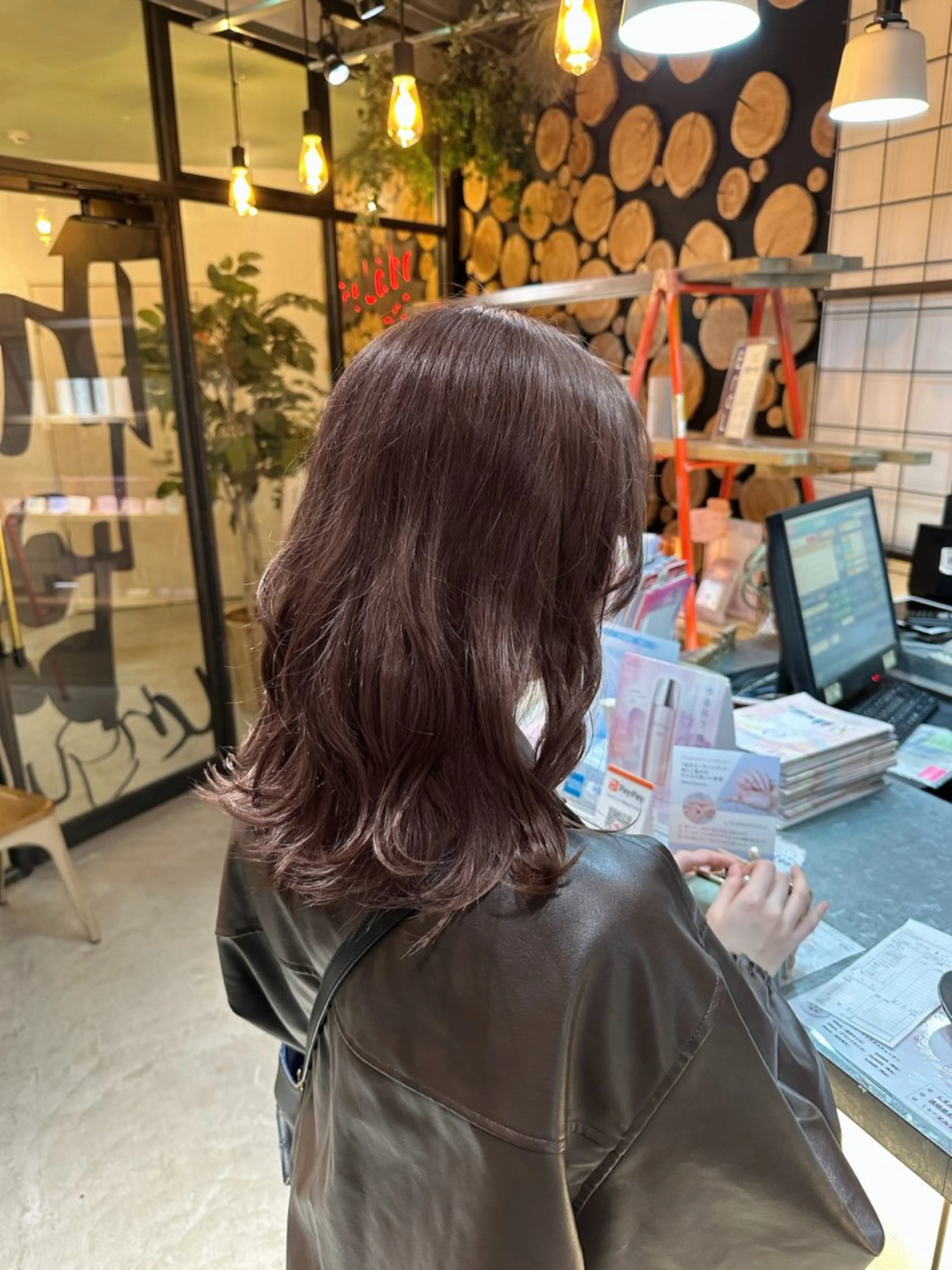 セミロング カラー ブラウンカラー チョコレートブラウン カット ヘアカラー 溜一太/似合わせ/ メンズカットのヘアスタイル