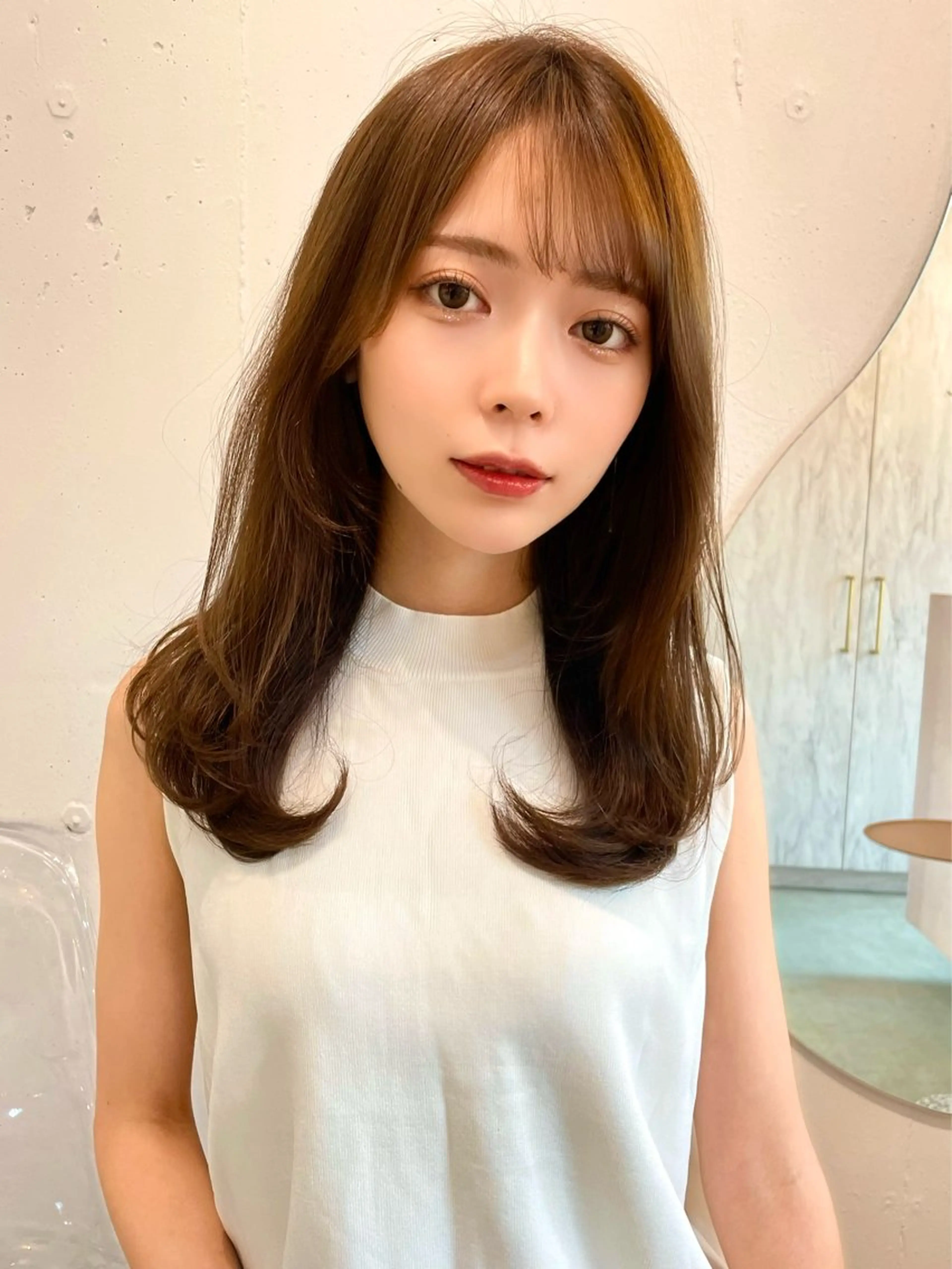 セミロング カラー ベージュカラー ブリーチ 透明感カラー ダブルカラー グレージュ 韓国ヘア🤍顔周り/ 髪質改善✨/林遼一郎のヘアスタイル