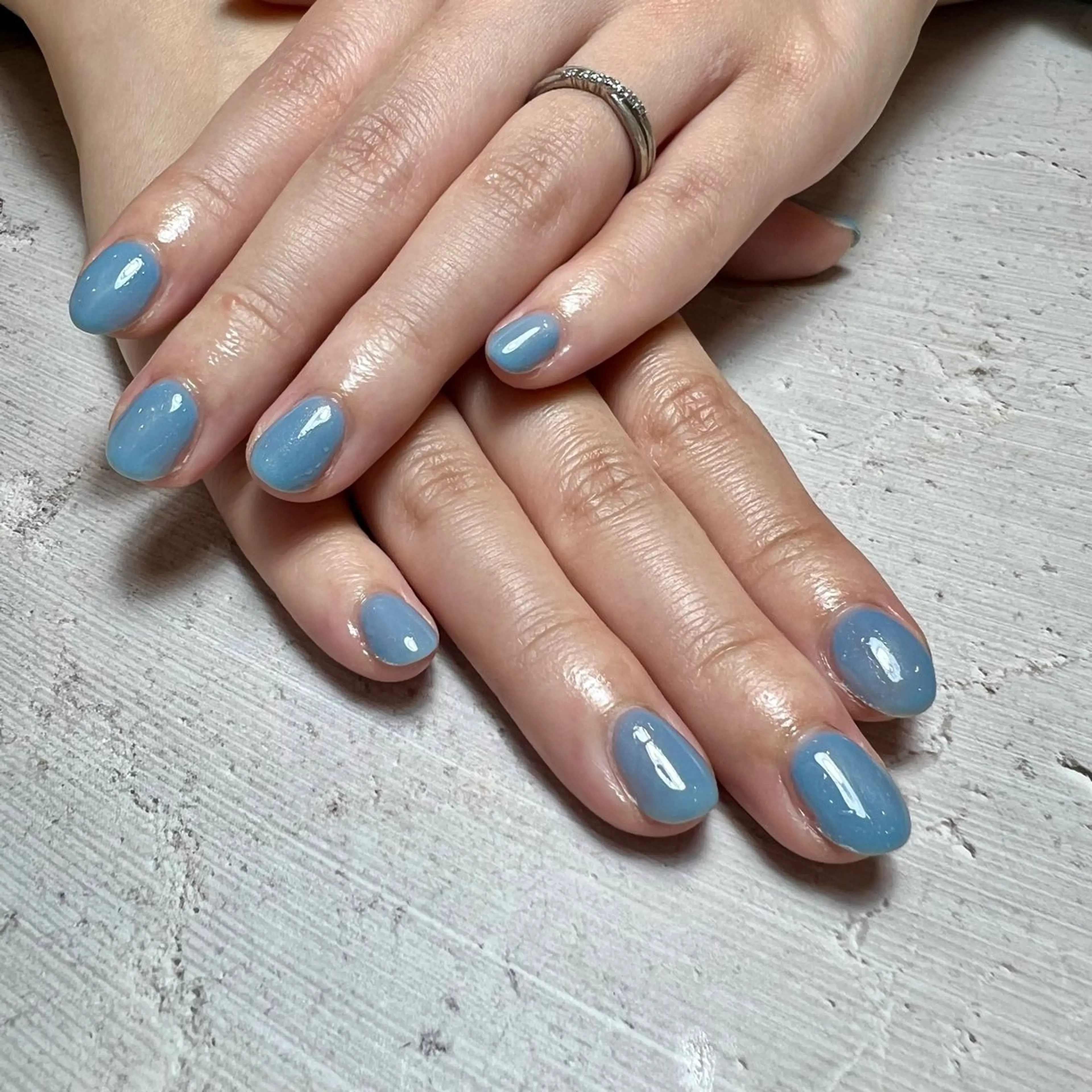 ネイル ワンカラーネイル twin .のネイルデザイン