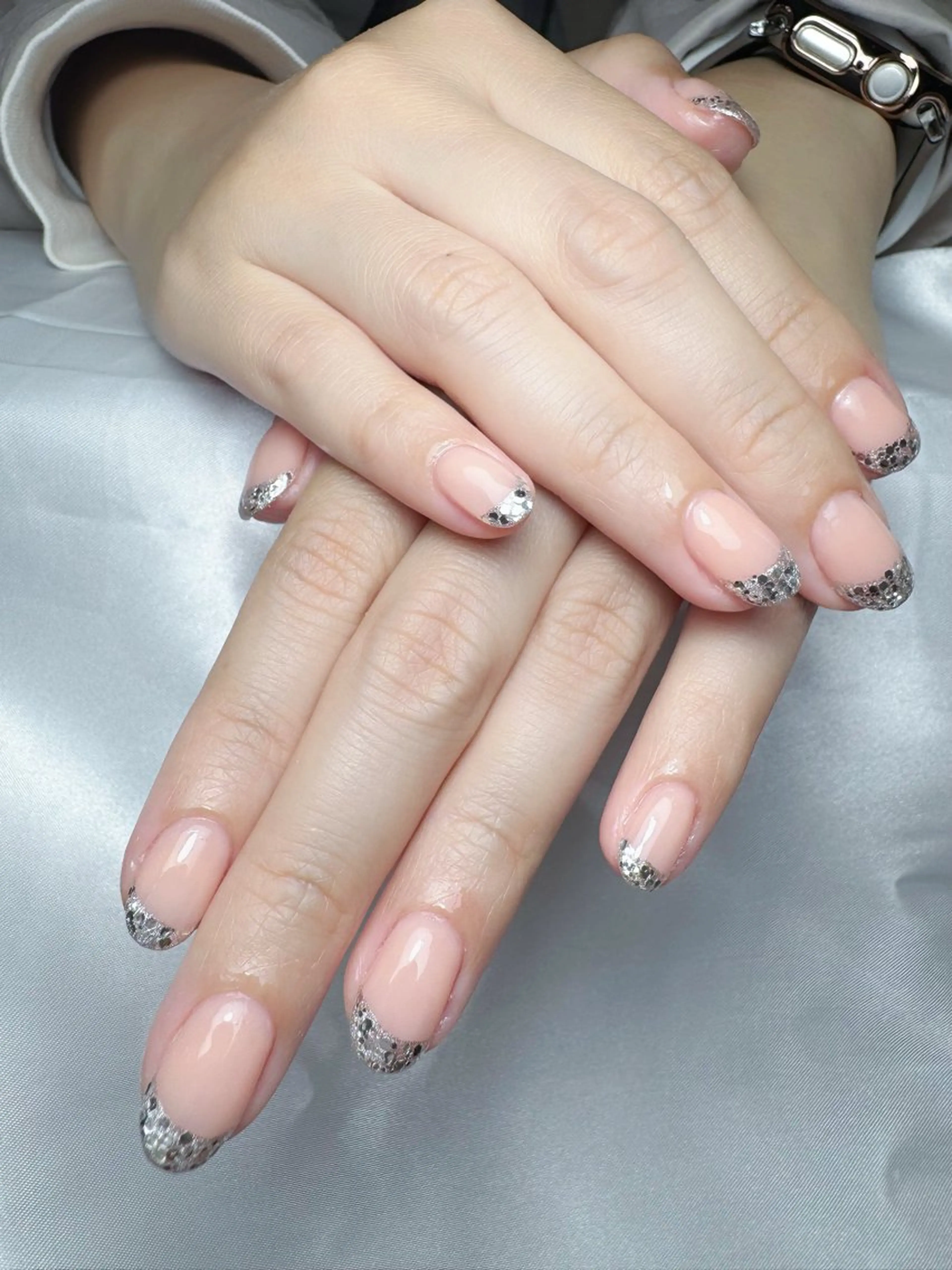 ネイル フレンチネイル ガラスフレンチ ビューティーサロン　フラワーズ所属・ビューティーサロン フラワーズ　ヒのネイルデザイン