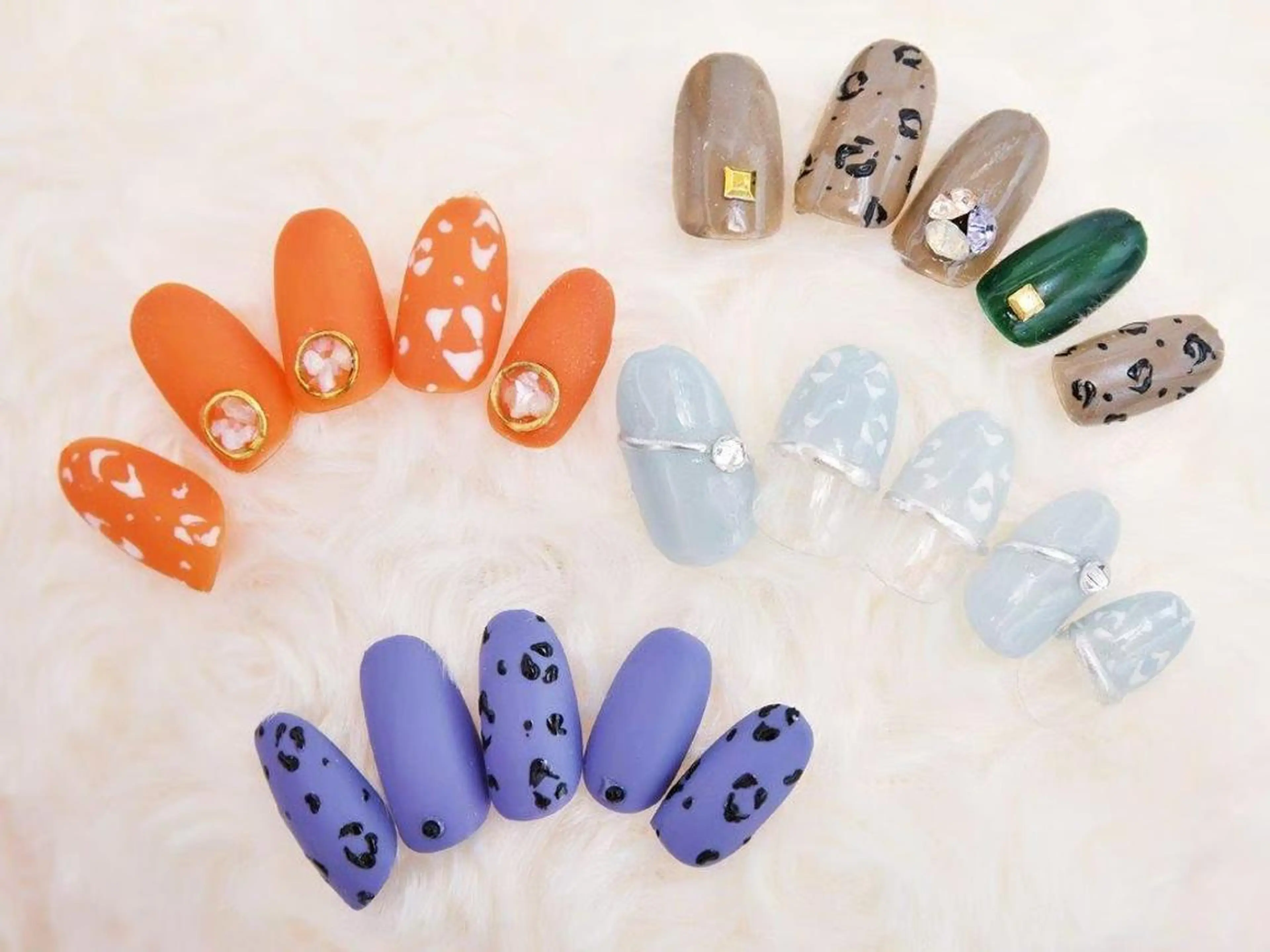 ネイル Tiary Nail Fのネイルデザイン