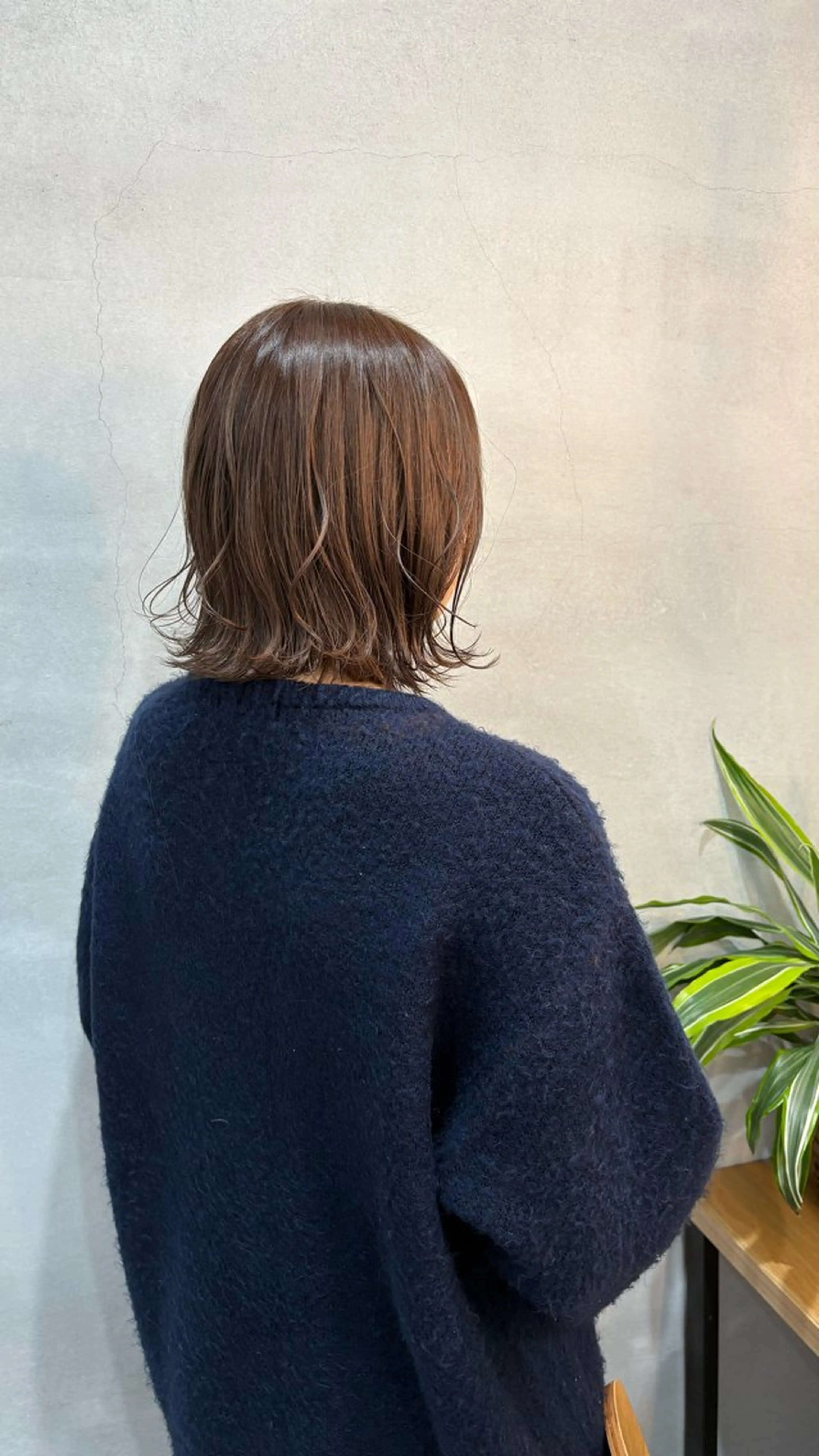 ミディアム カラー ルプラボウ  藤原 千紗のヘアスタイル