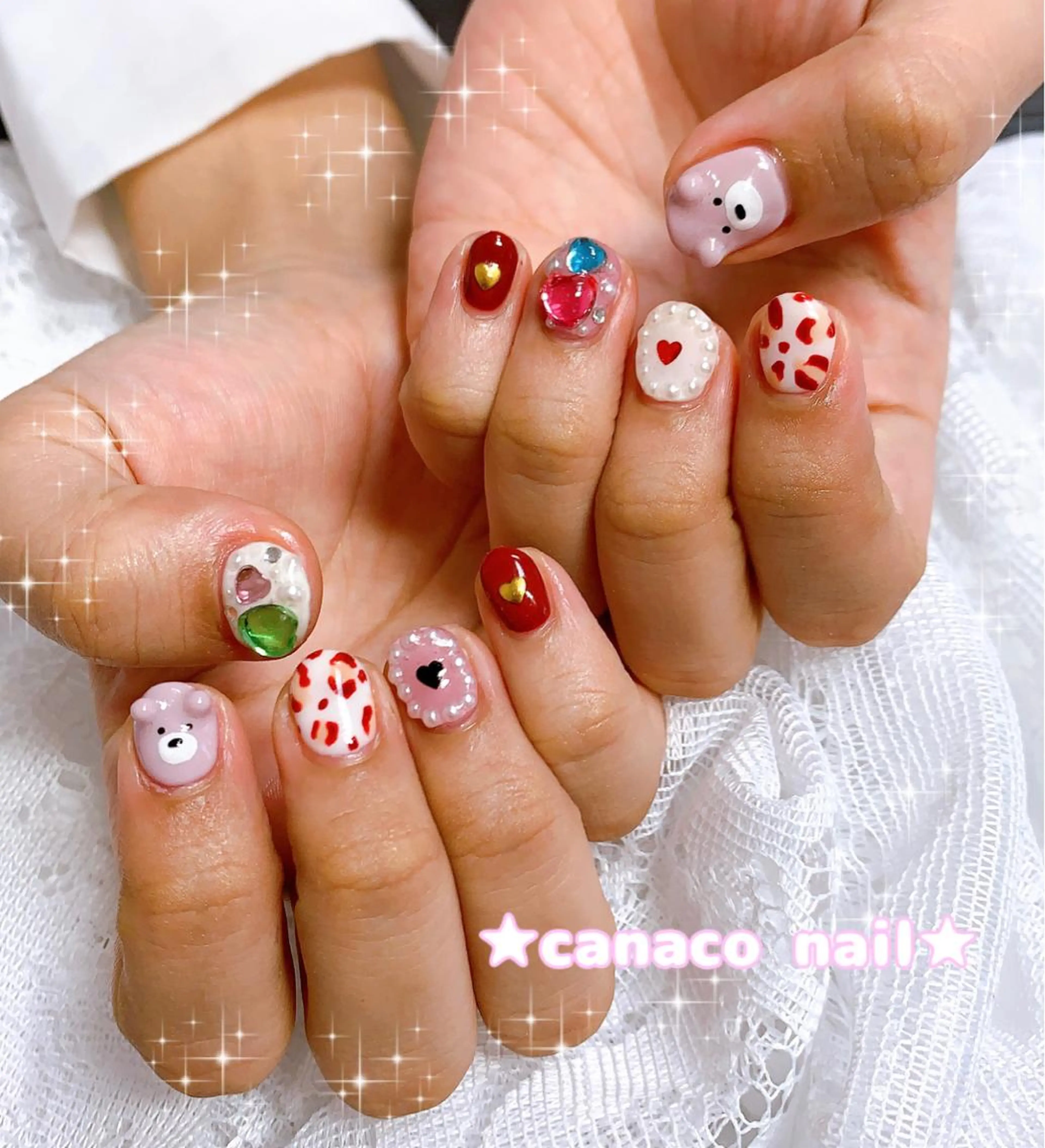 ネイル アートネイル ジェルネイル ハート パラジェル ストーンネイル ハンドネイル ハンドケア Felice所属・ベテランネイル cnc  nailのネイルデザイン