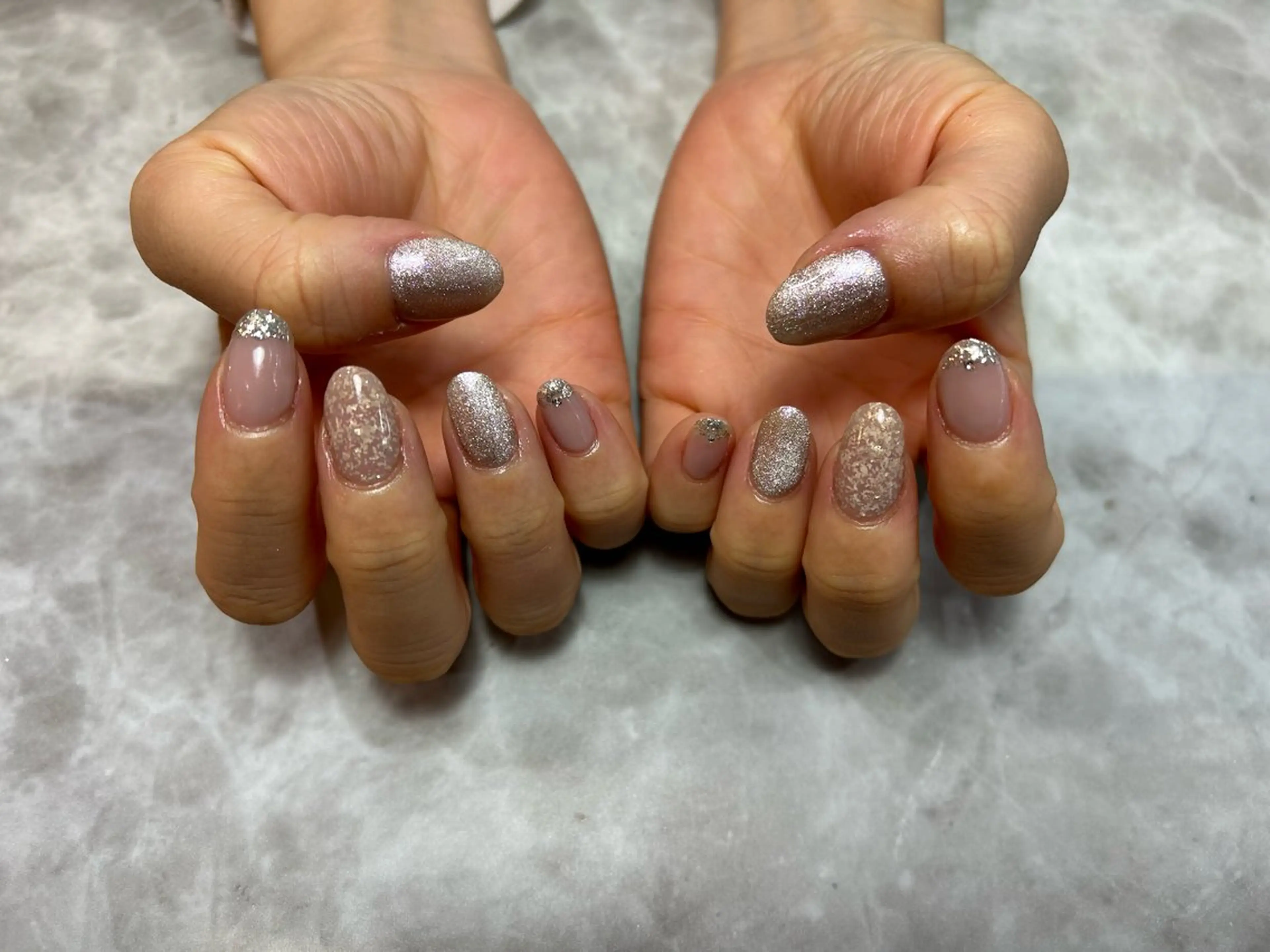 ネイル H. Hinaのネイルデザイン