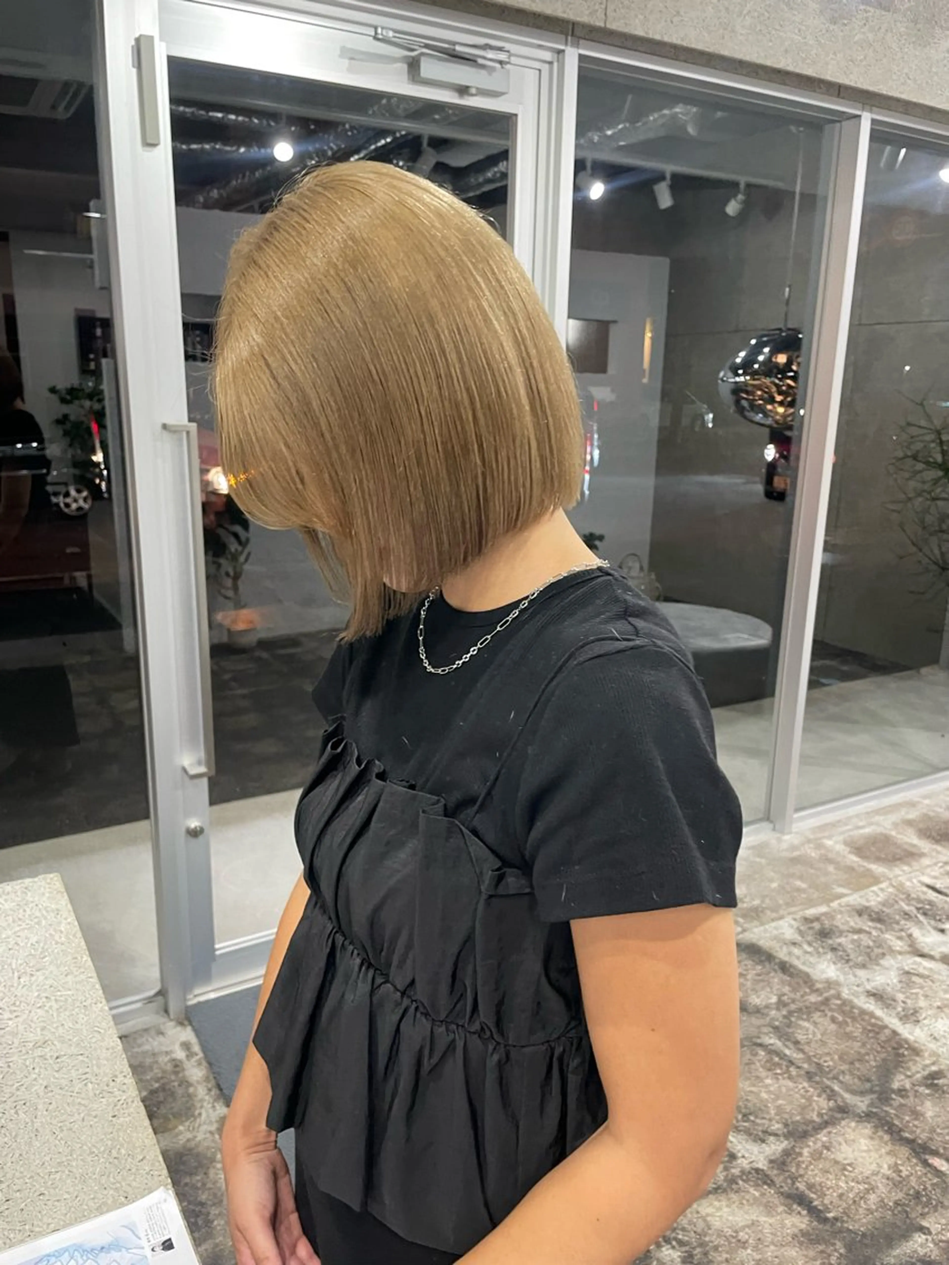 ショート ボブ shiba tomomiのヘアスタイル