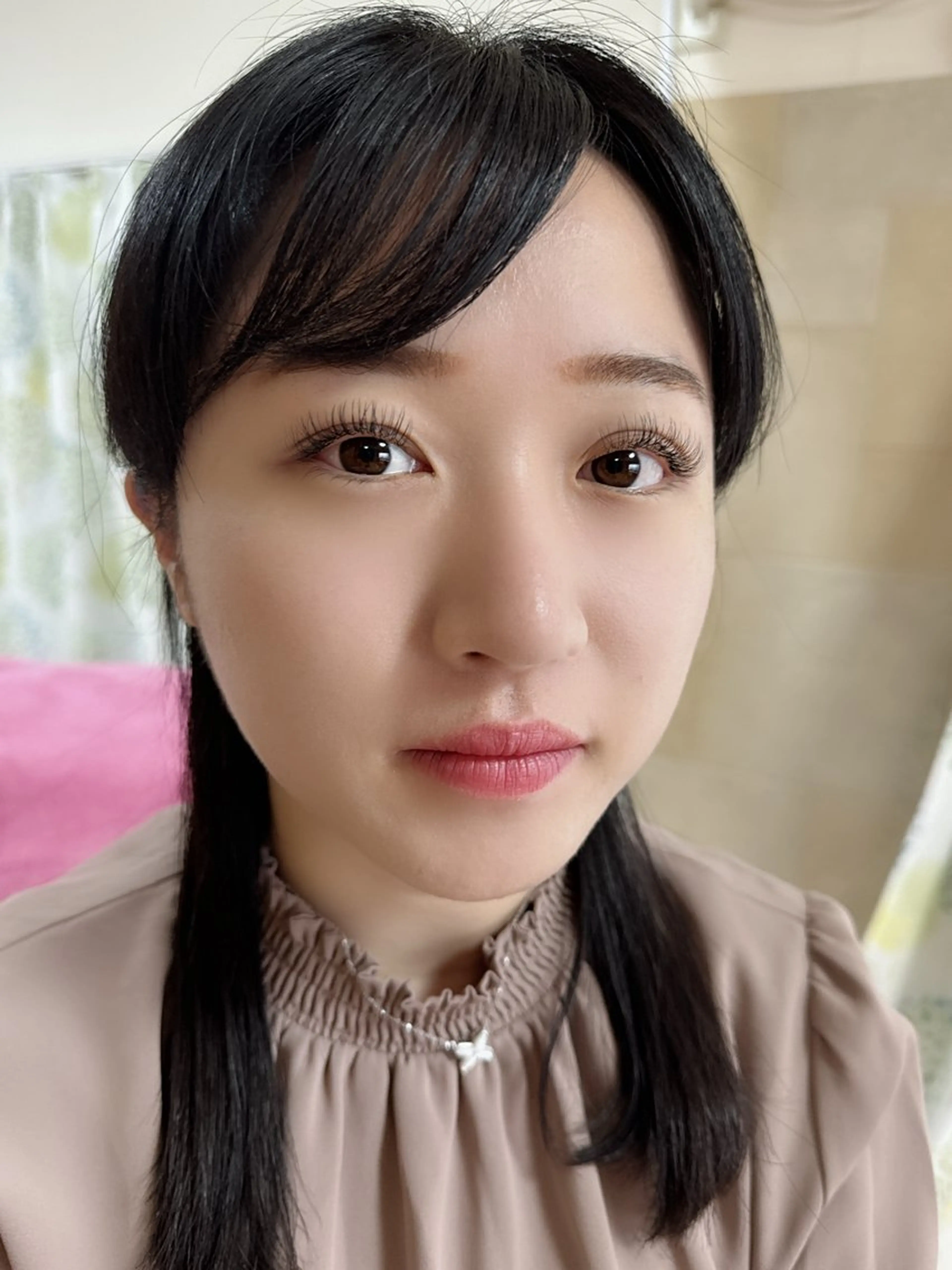 マツエク・マツパ フラットラッシュ 伊藤名紬 マツエク専門のマツエク・マツパデザイン