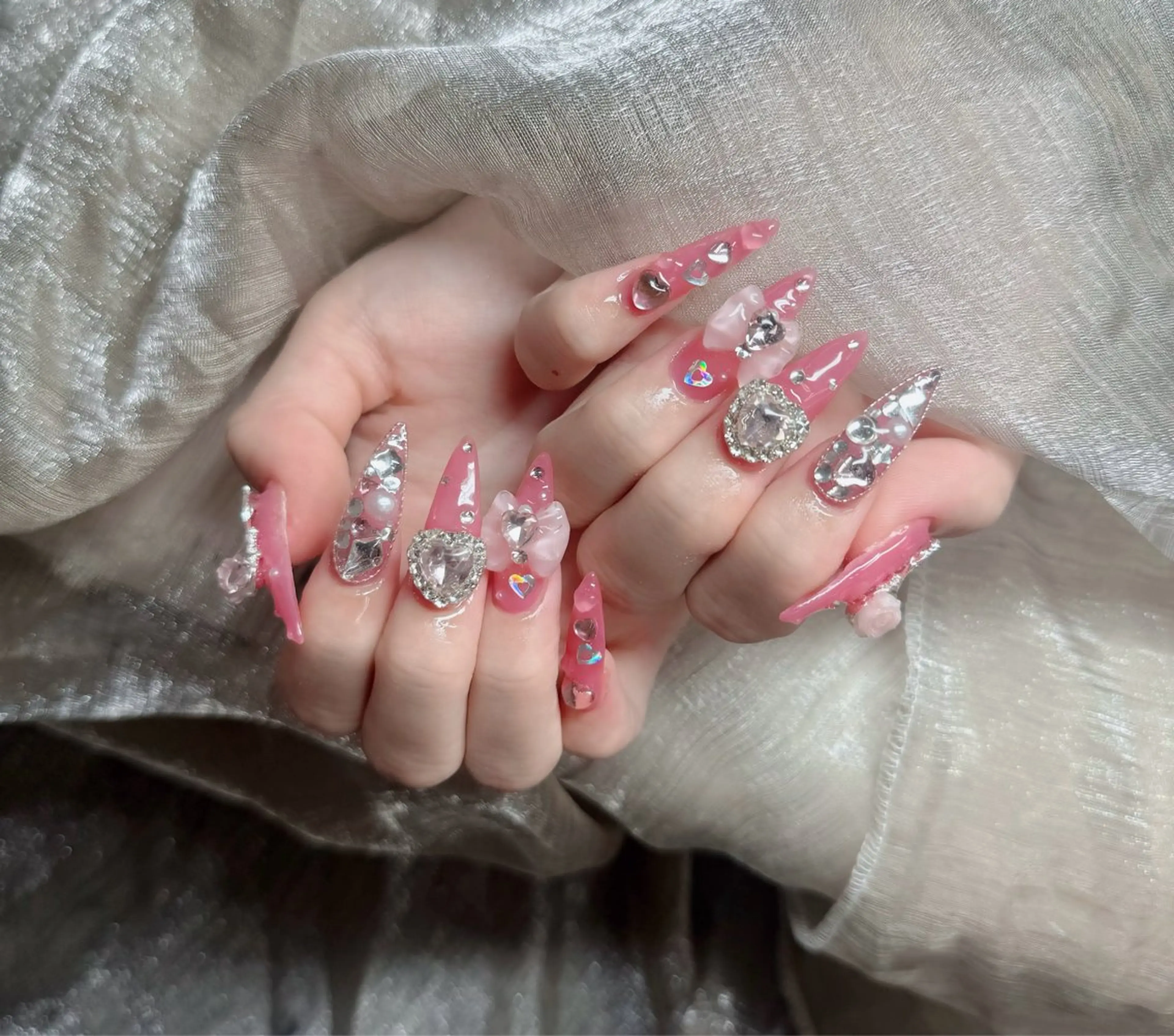 ネイル ジェルネイル 韓国ネイル マグネットネイル ネイルチップ 冬ネイル Lenie Nail Salonのネイルデザイン