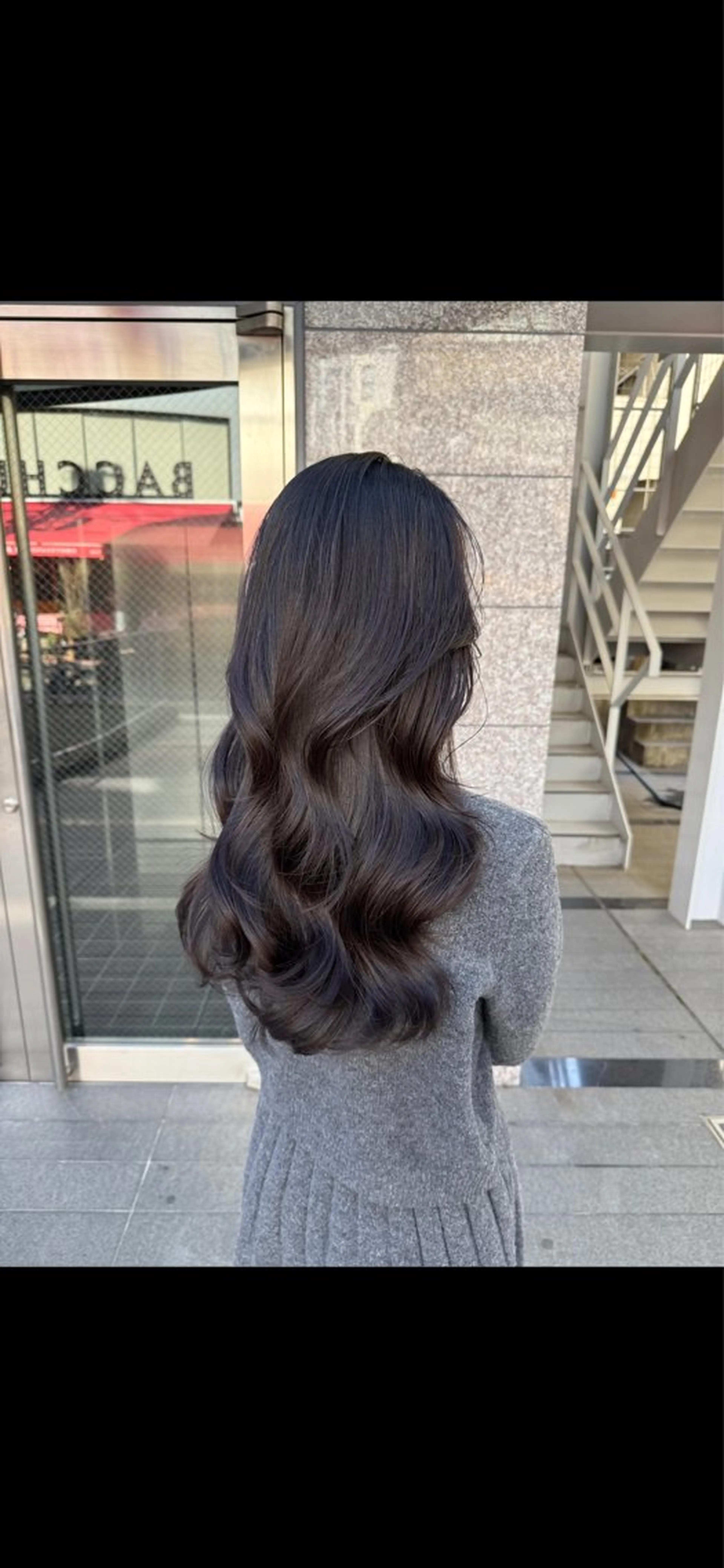 ロング パーマ コテ巻き風パーマ SHONOのヘアスタイル