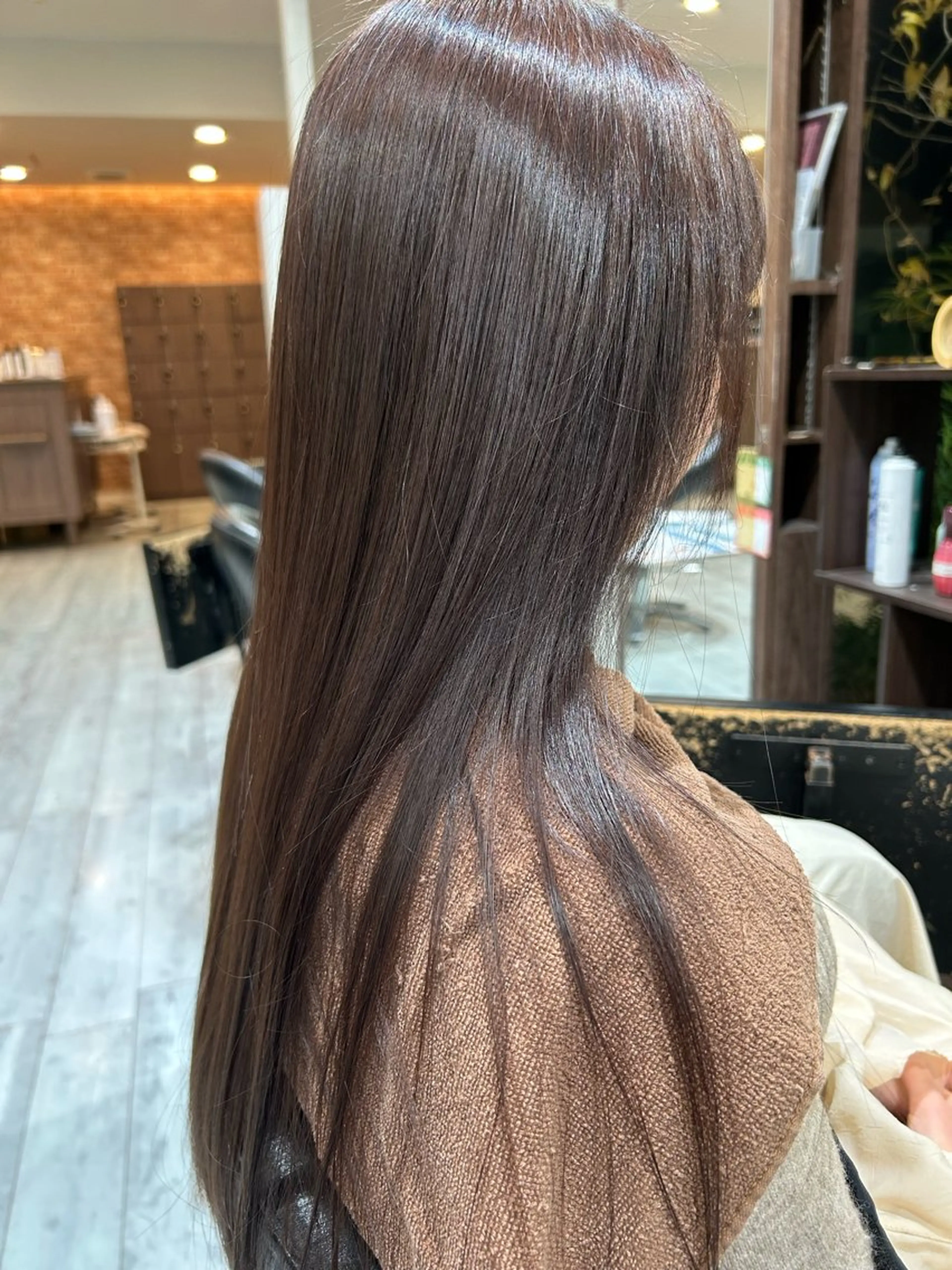 カラー 田野 竣太のヘアスタイル