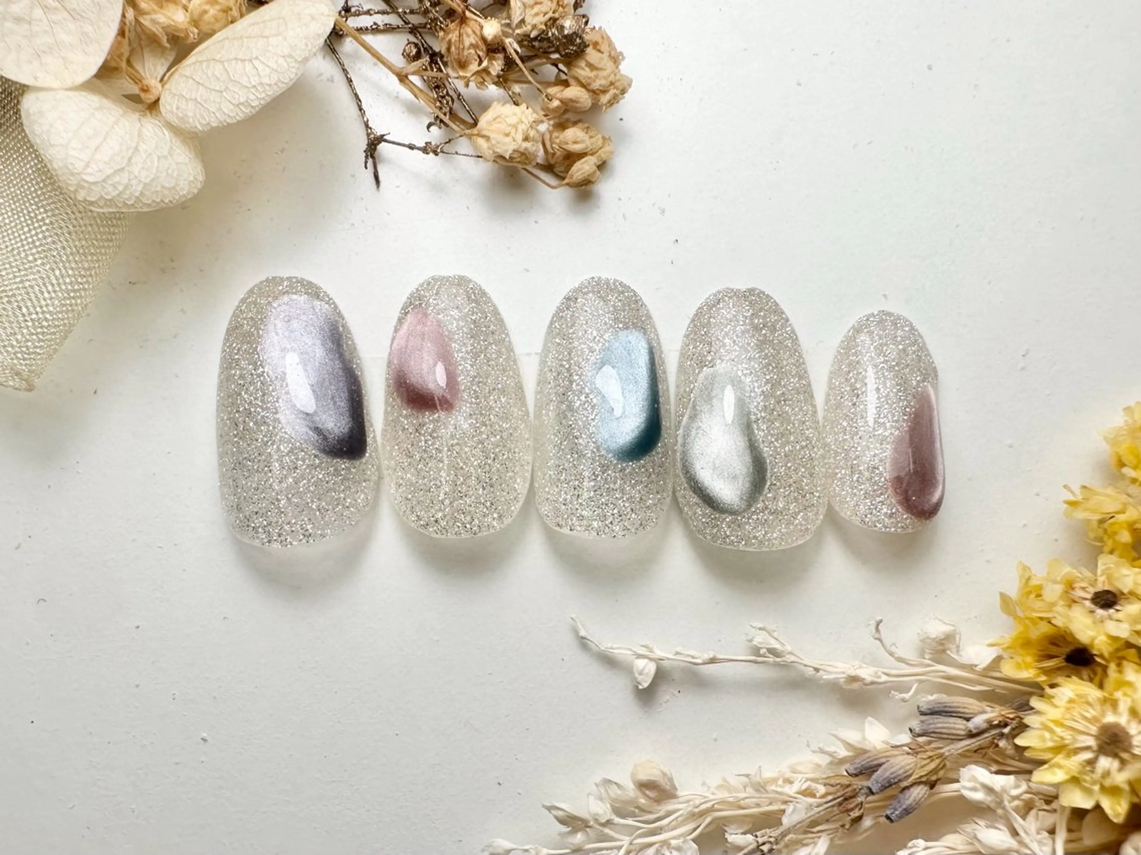 ネイル ハンドネイル ネイルPetit Ribbonのネイルデザイン