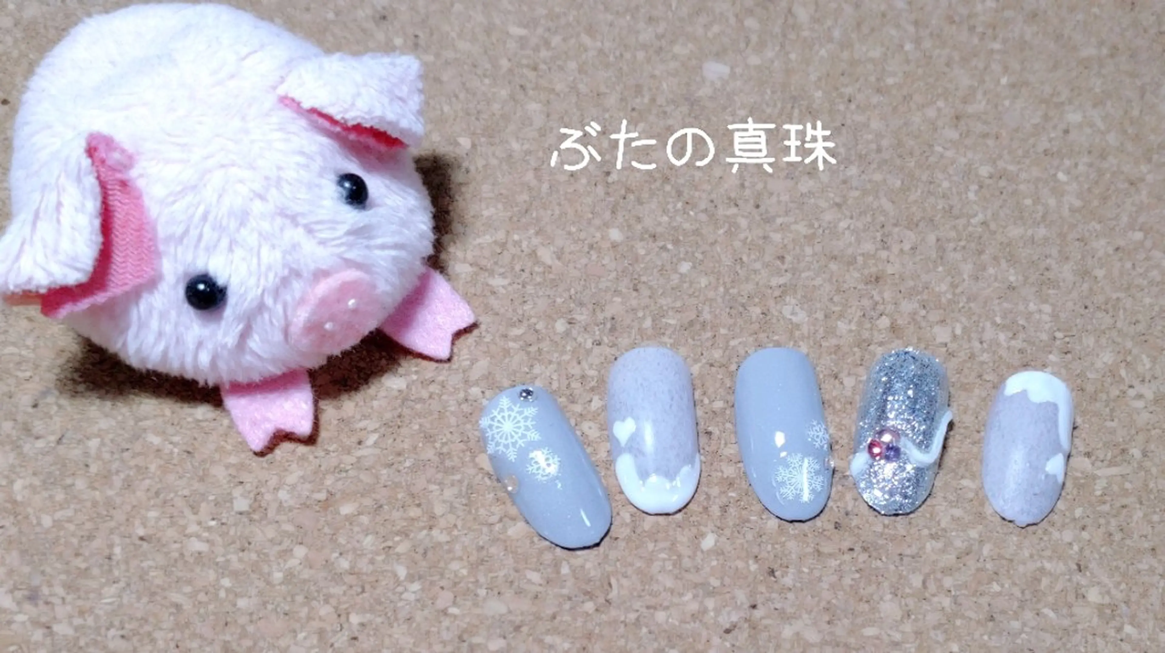 ネイル シルバー 冬ネイル ハンドネイル 林 珠里のネイルデザイン