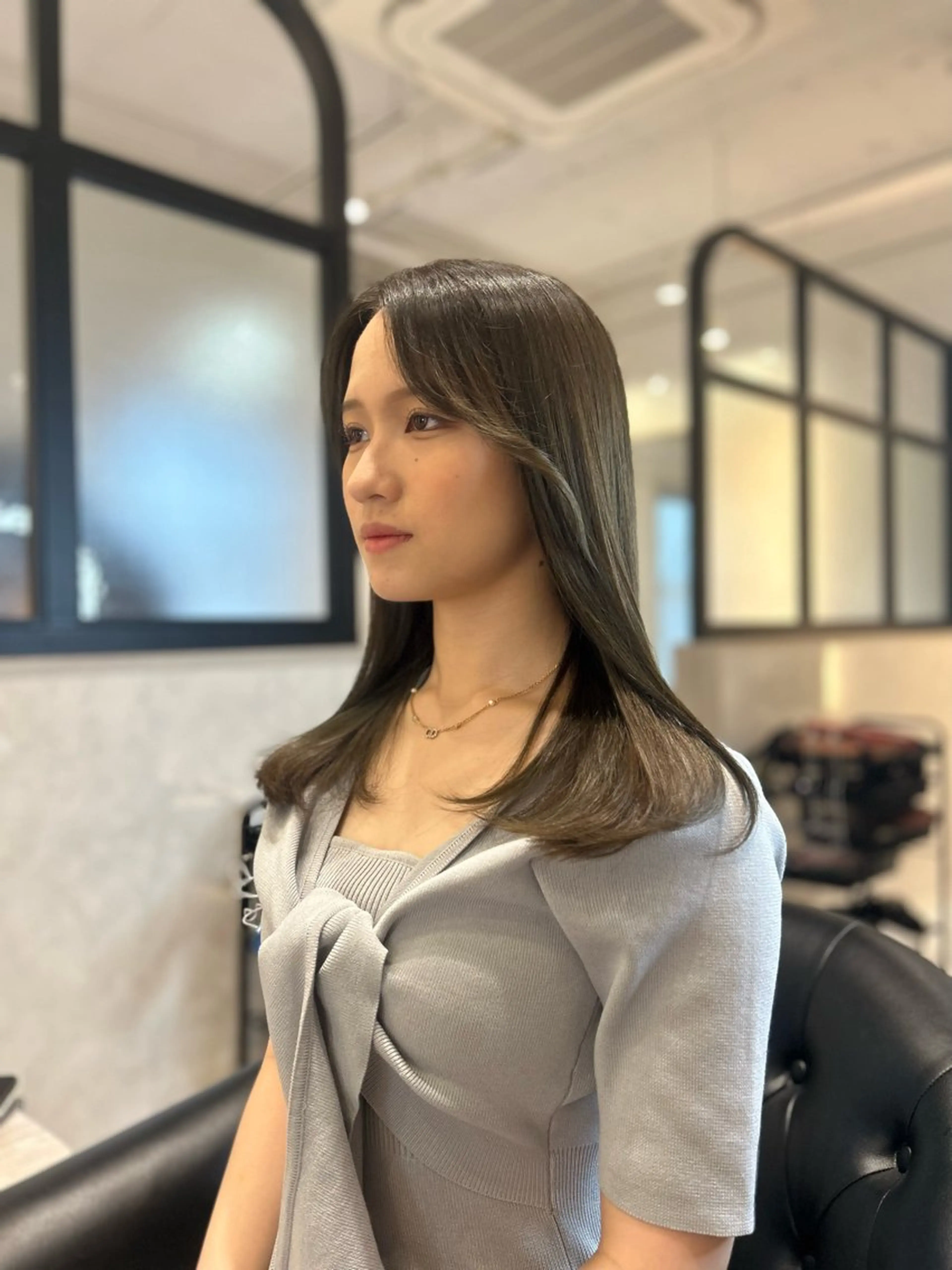 セミロング カラー カット ヘアカラー トリートメント &chaLme   心斎橋所属・emi/髪質改善/ 韓国風/艶カラーのヘアスタイル