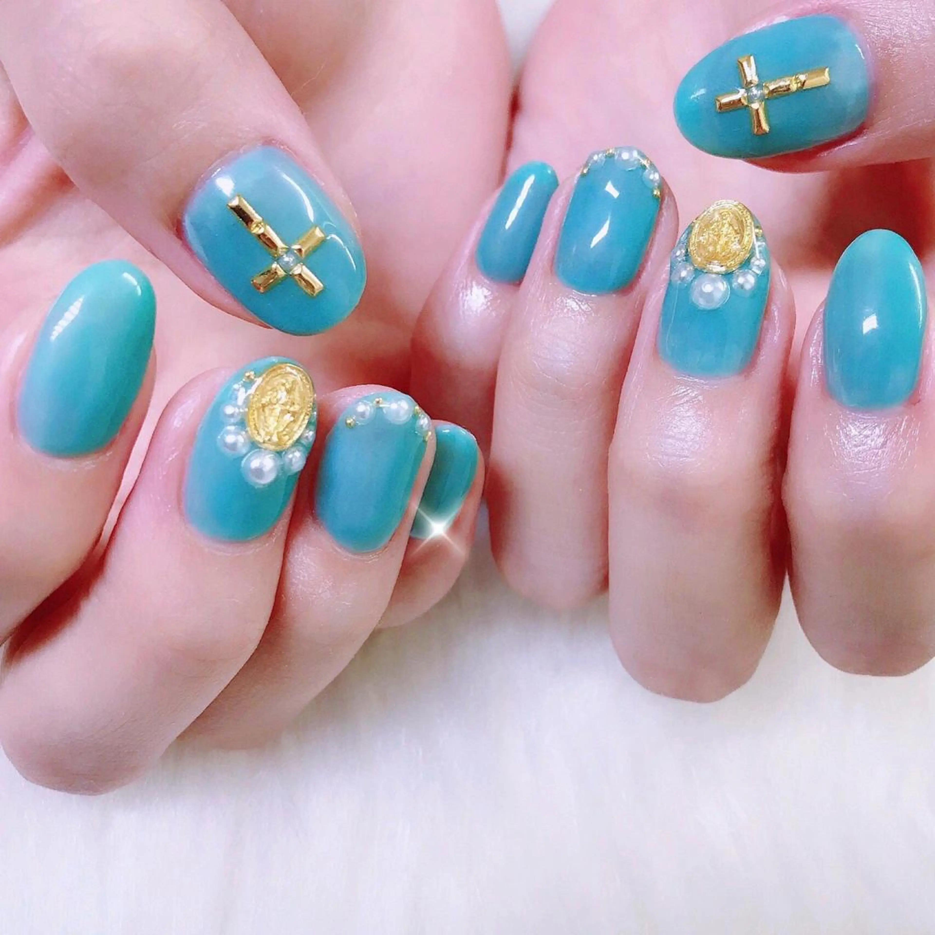 ネイル NOIROUGE所属・NOI ROUGEのネイルデザイン