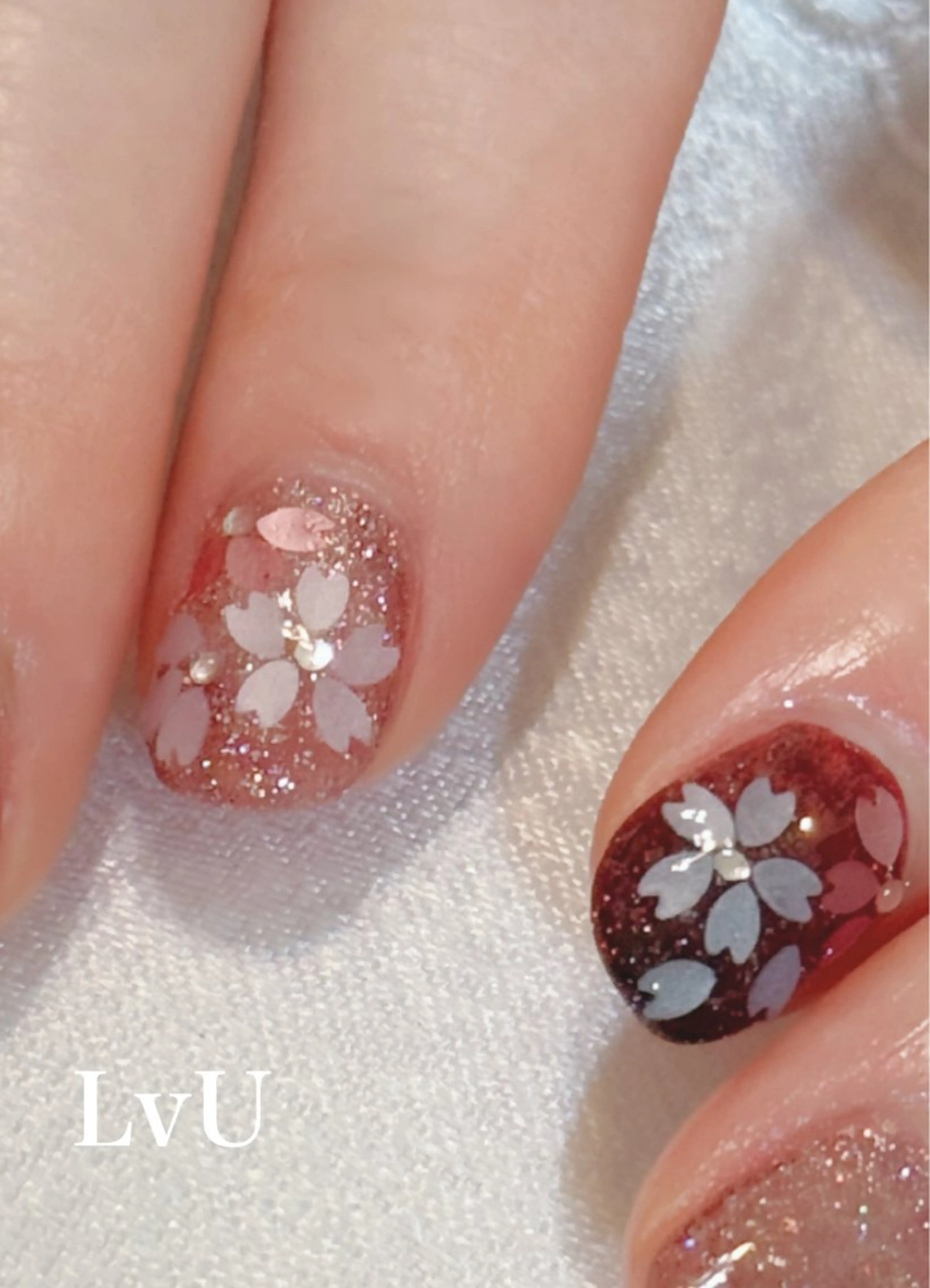 ネイル アートネイル LvU(ラブユー) Asayamaのネイルデザイン