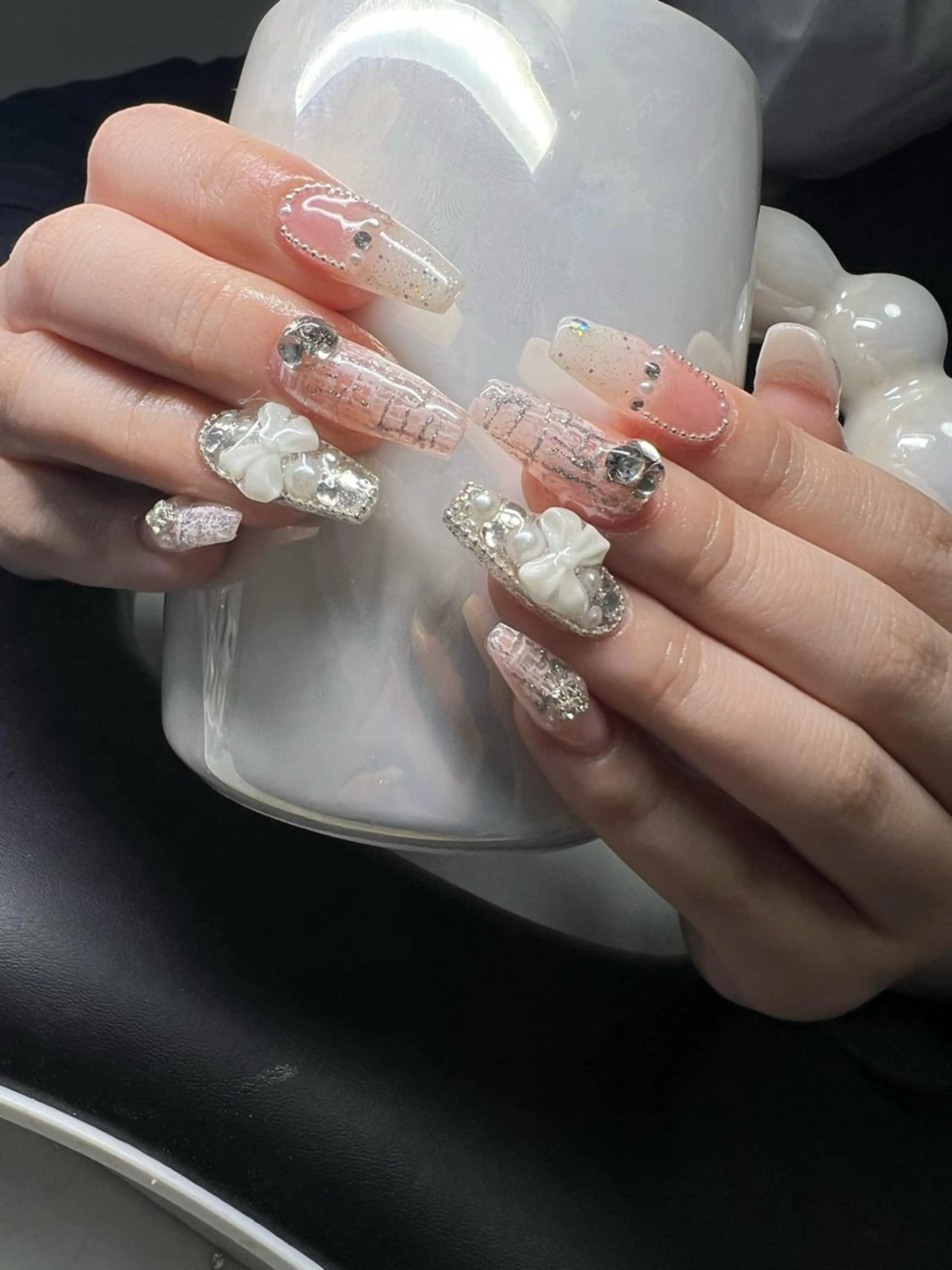 ネイル オーロラネイル チークネイル 長さ出し フットネイル フレンチネイル Lee Nails チップ長さだし専門店のネイルデザイン