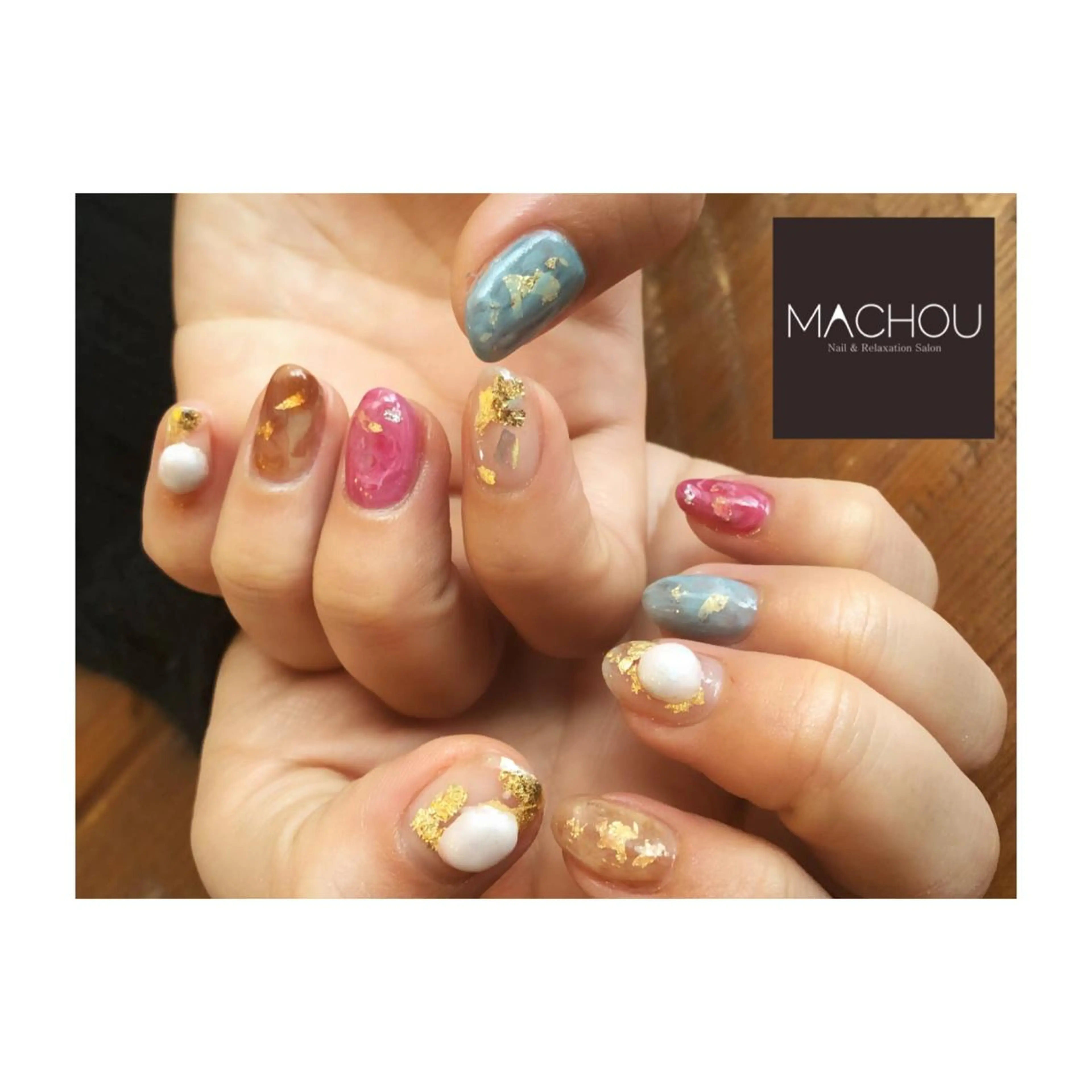 ネイル MACHOU所属・tomomi MACHOUのネイルデザイン