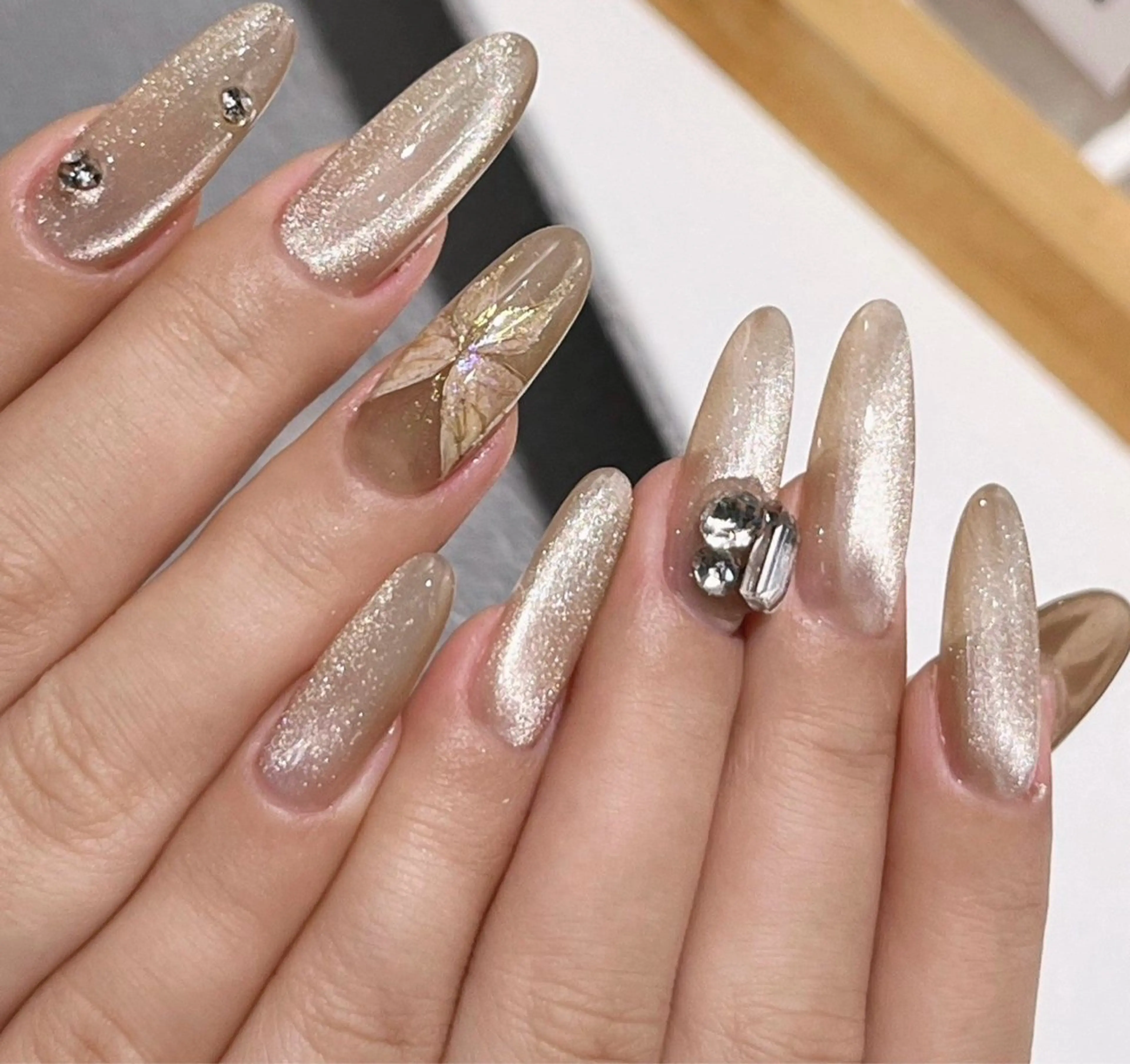 ネイル アートネイル フラワーネイル 持ち込み ハンドネイル リセス 高田馬場のネイルデザイン