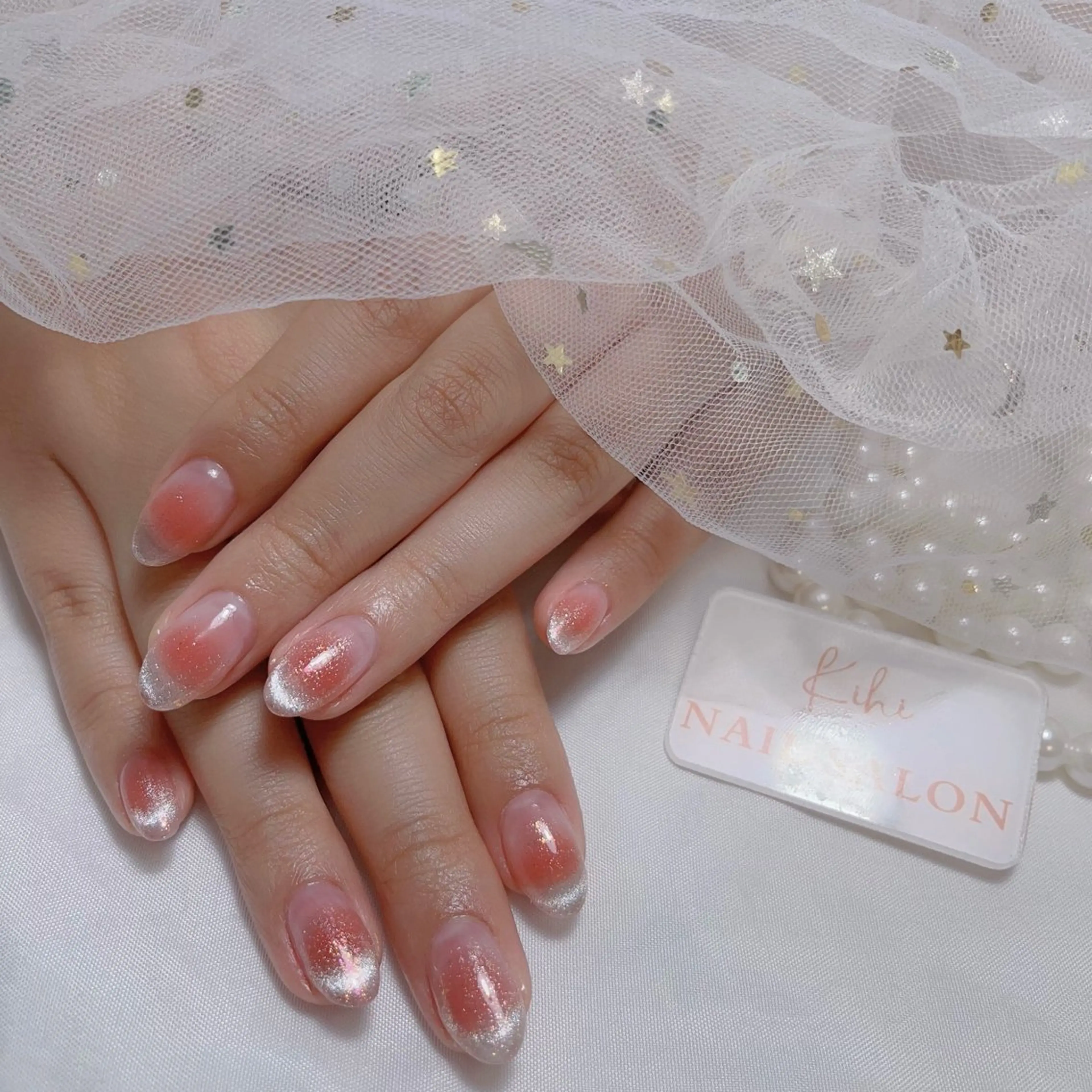 ネイル アートネイル フレンチネイル ジェルネイル グラデーション 韓国ネイル ハンドネイル 💕鈴木ユリ パラジェル/オフ無料のネイルデザイン