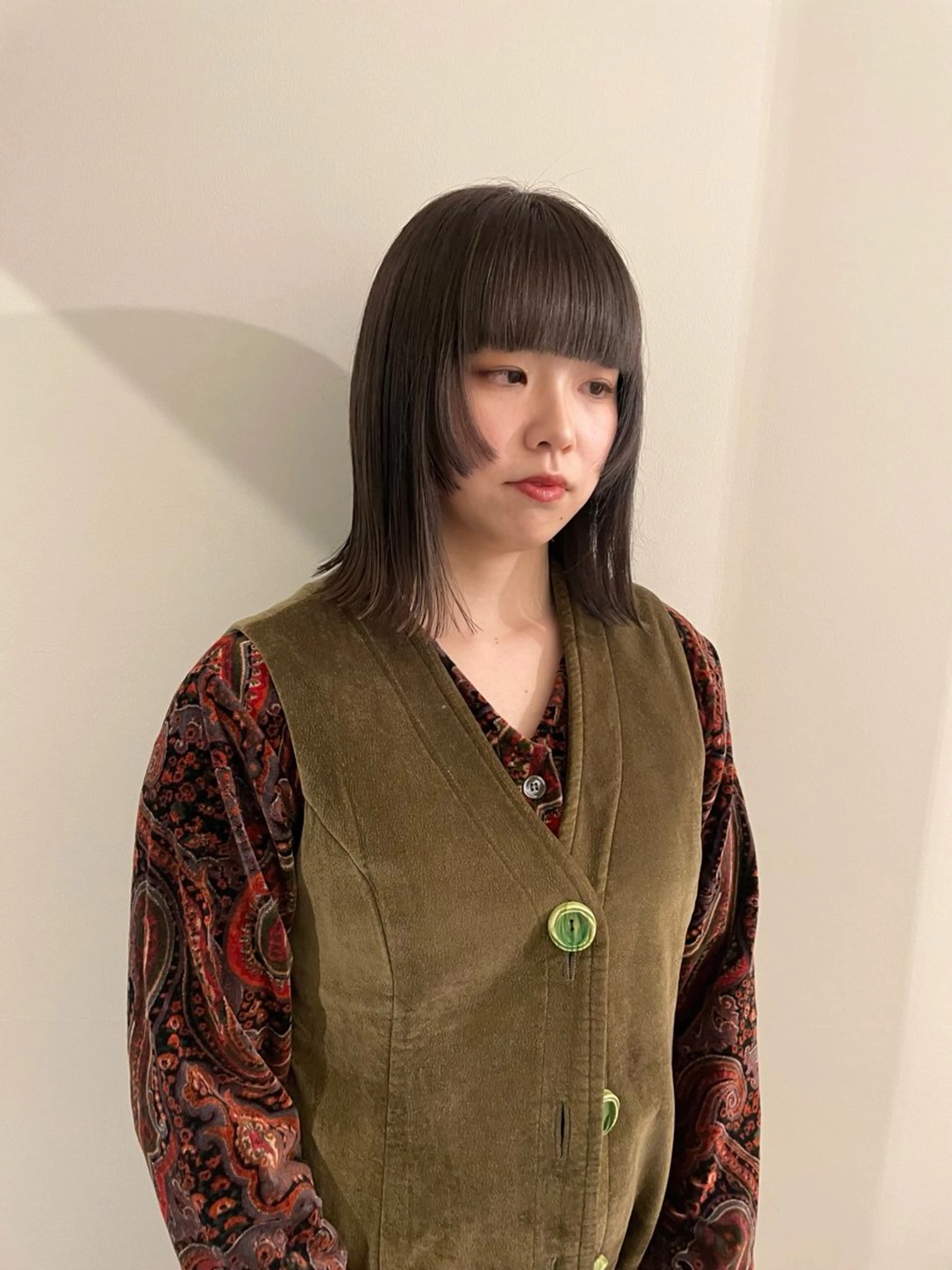 ミディアム カラー デザインカット カット ヘアカラー トリートメント 渋谷 留菜のヘアスタイル