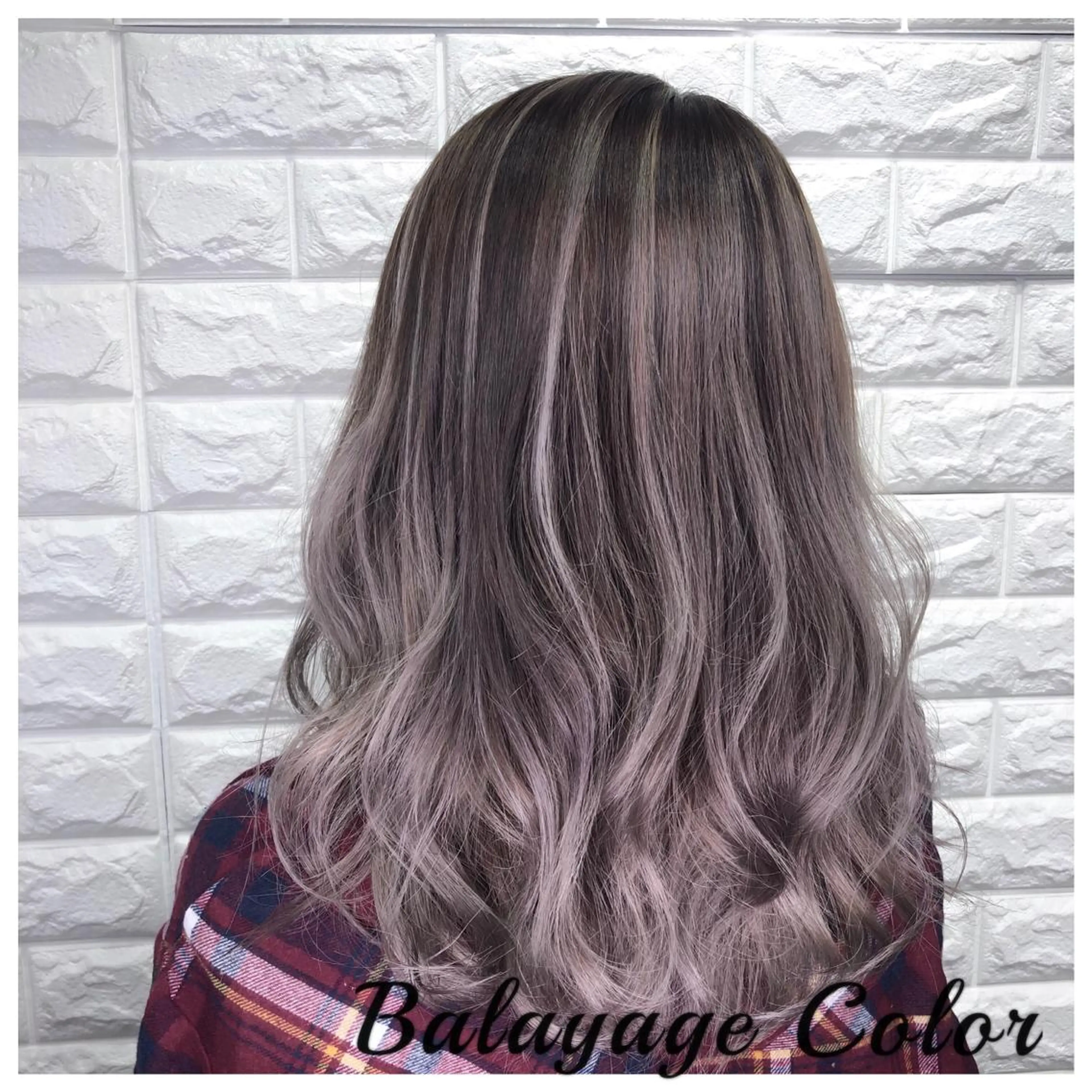 セミロング カラー EGAO所属・yuuka🌻 ハイライト/艶カラーのヘアスタイル