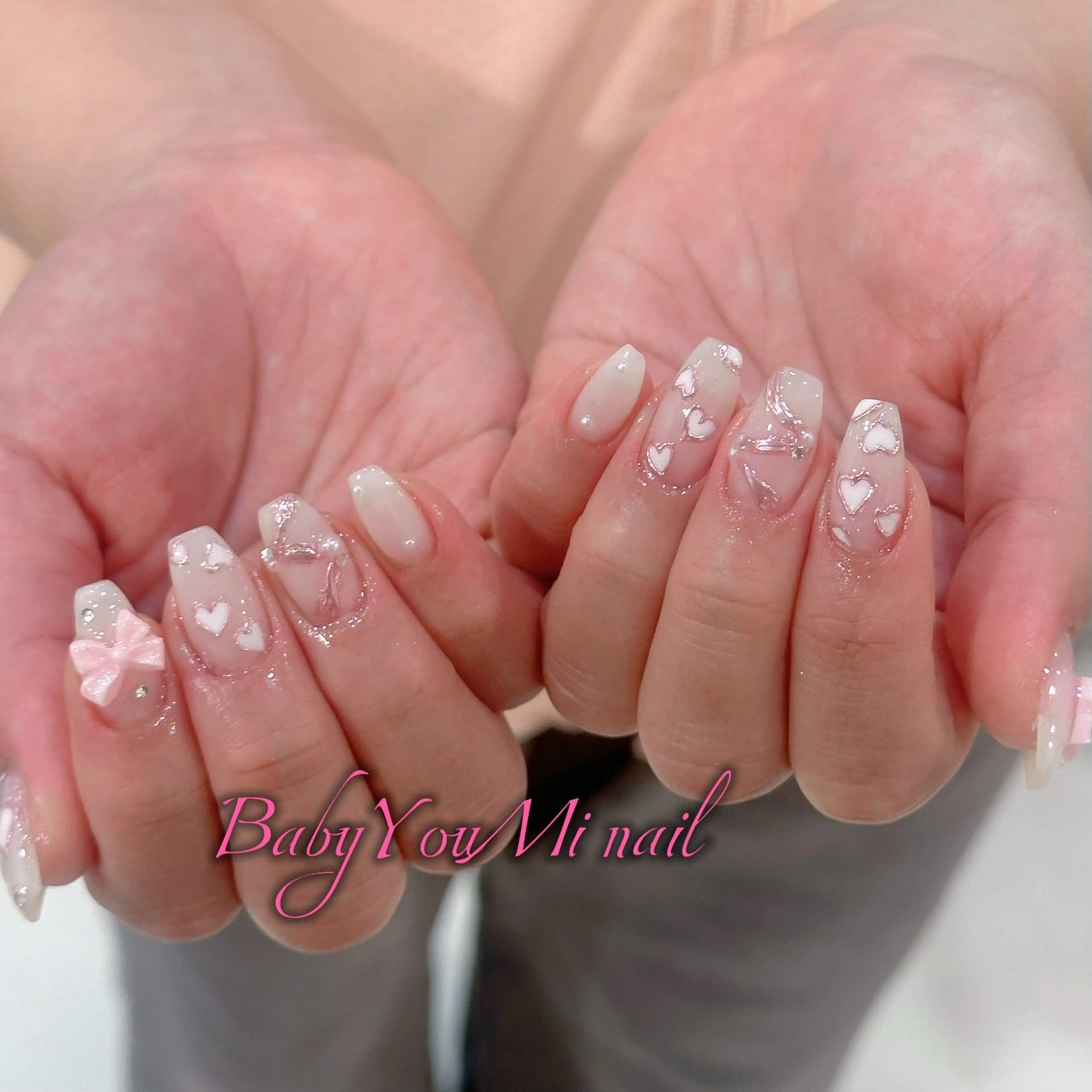 ネイル オーロラネイル フラワーネイル フットネイル フレンチネイル ジェルネイル ハンドネイル BabyYouMi ねねのネイルデザイン