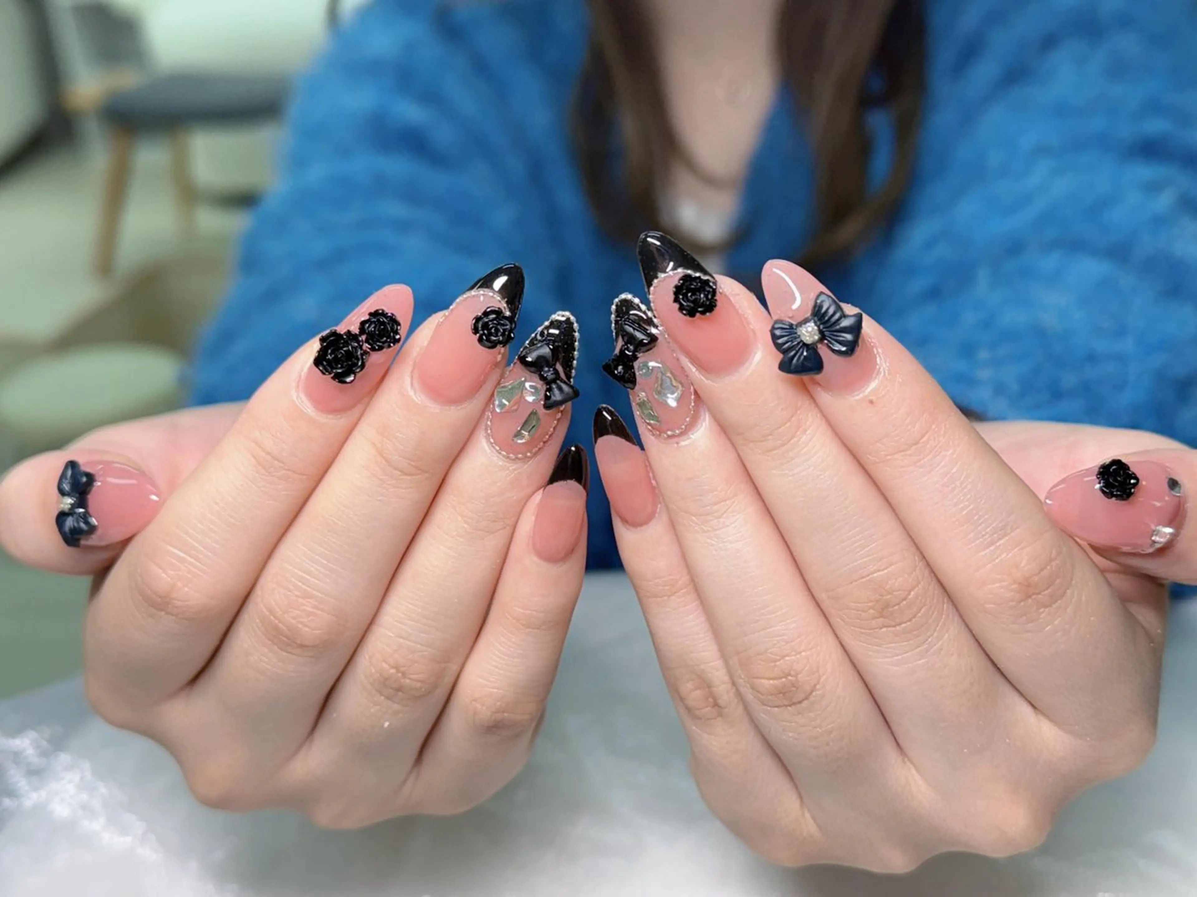 ネイル HIN NAILのネイルデザイン