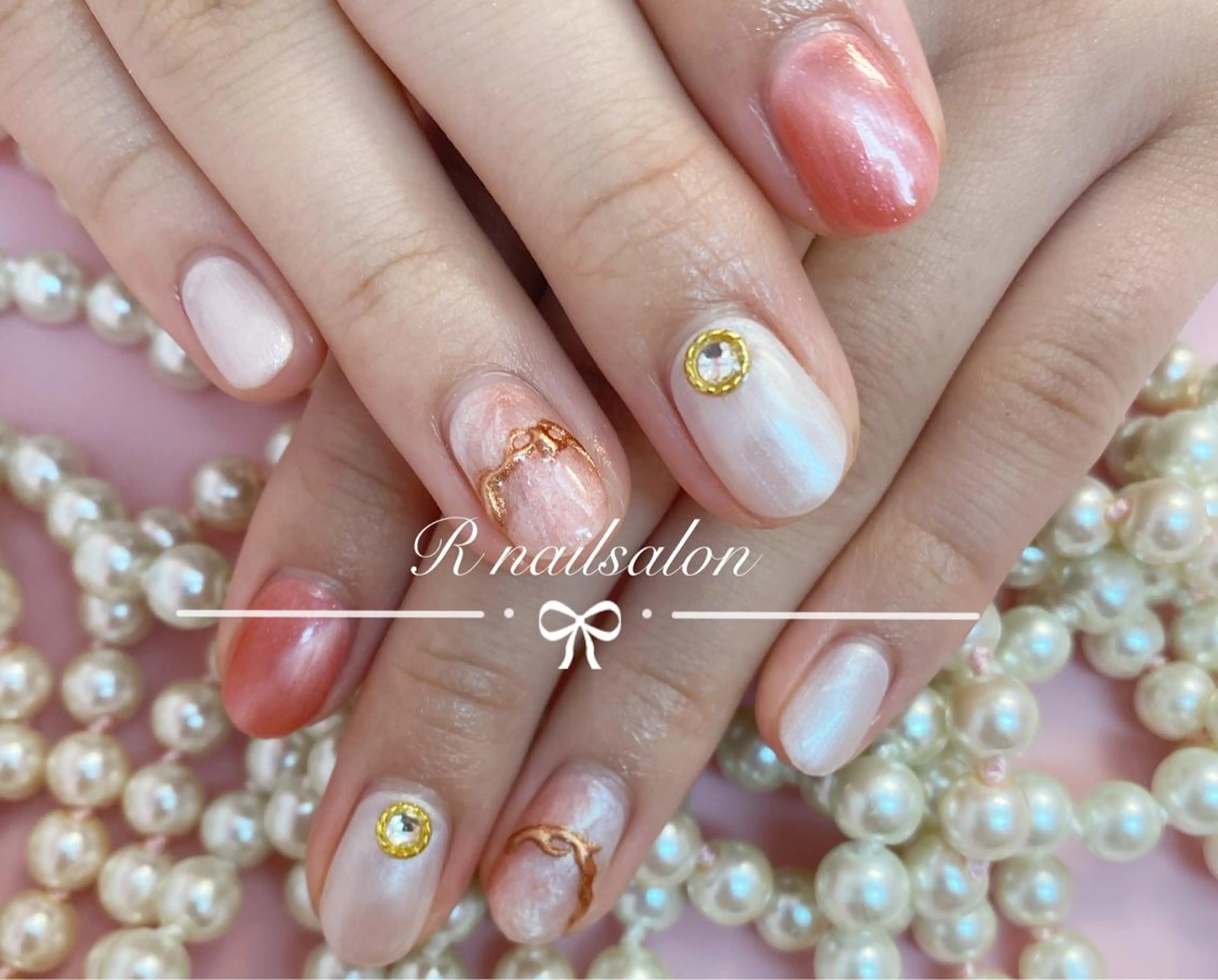 ショート R NAILSALONのネイルデザイン