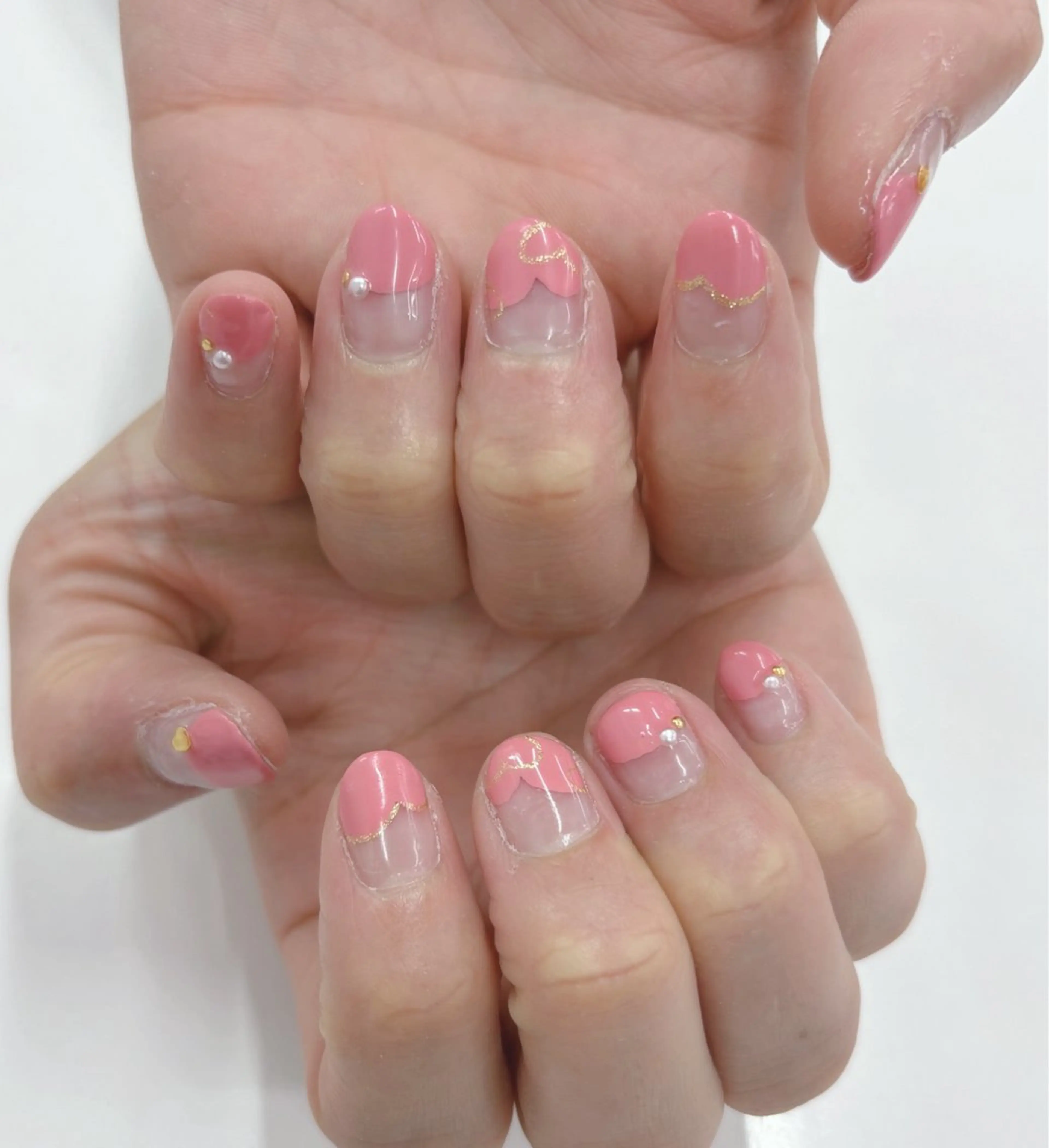 ネイル フレンチネイル ハート ハンドネイル 宮嶋 邦佳のネイルデザイン