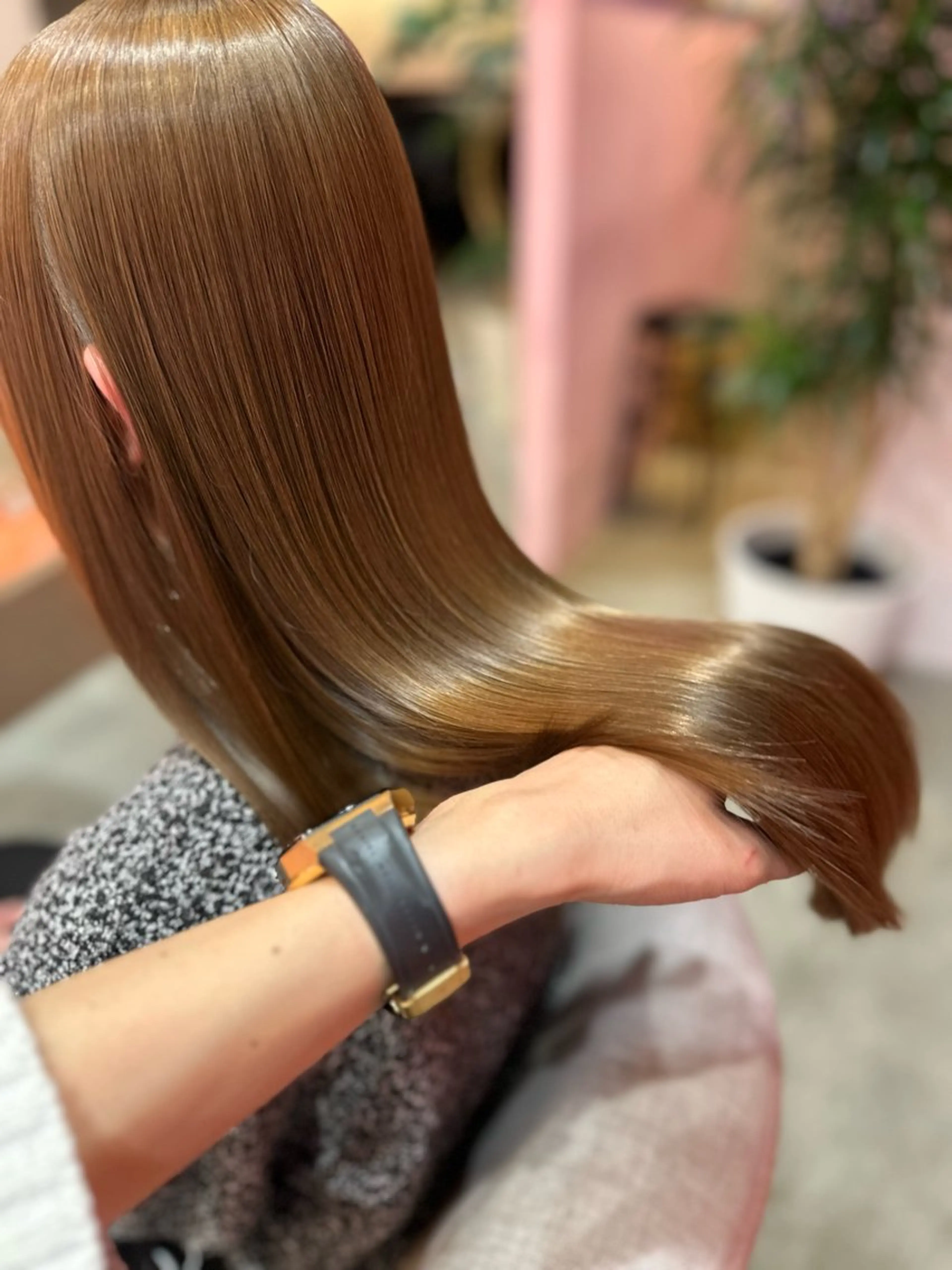 [30歳以下対象]極艶美髪❣️premium水素カラー×カット×内部補修3stepトリートメントの写真