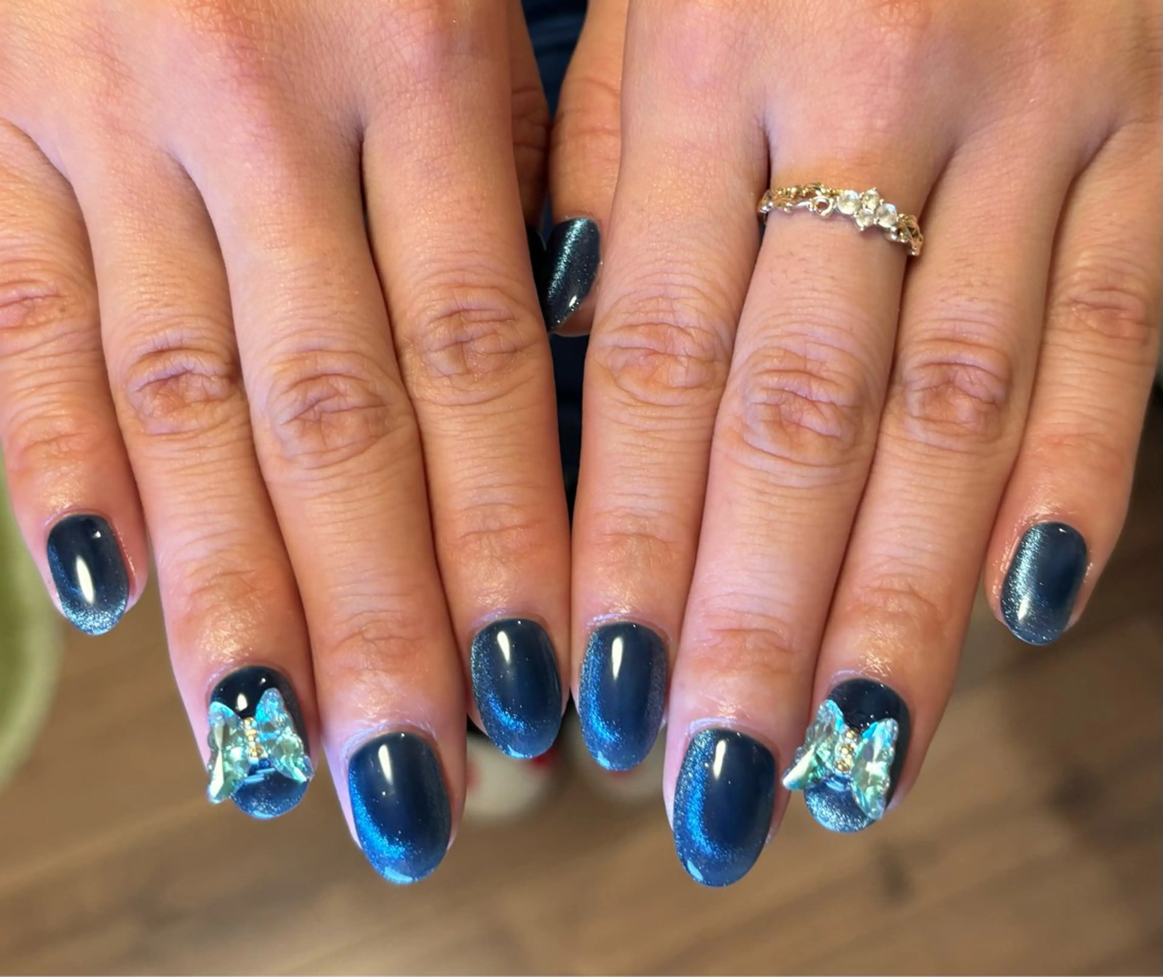 ネイル マグネットネイル マグネットワンカラー ワンカラーネイル ハンドネイル 京美人所属・京 美人のネイルデザイン