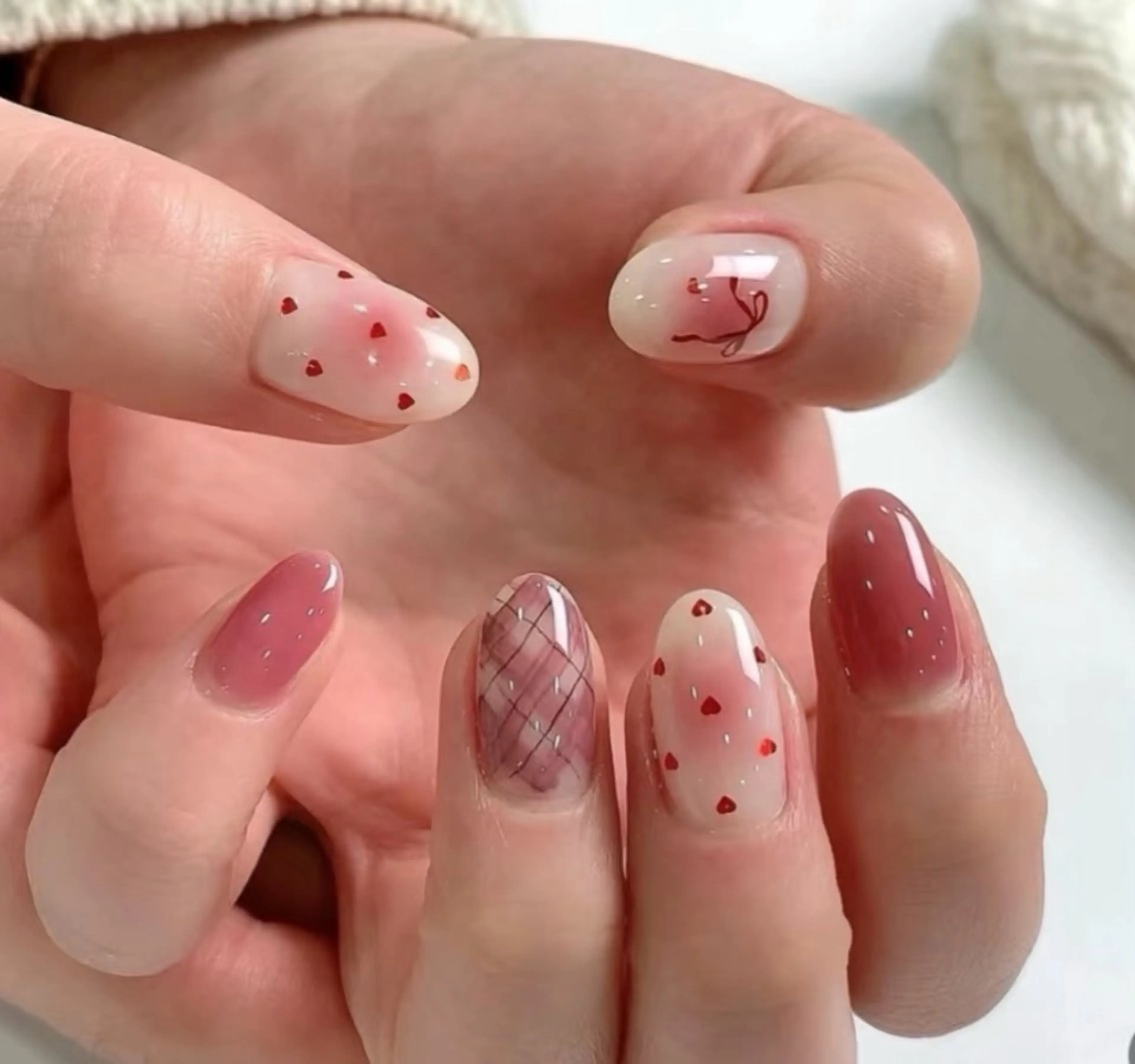 ネイル ハンドネイル NiNa ビューティーサロン所属・Ni Naのネイルデザイン