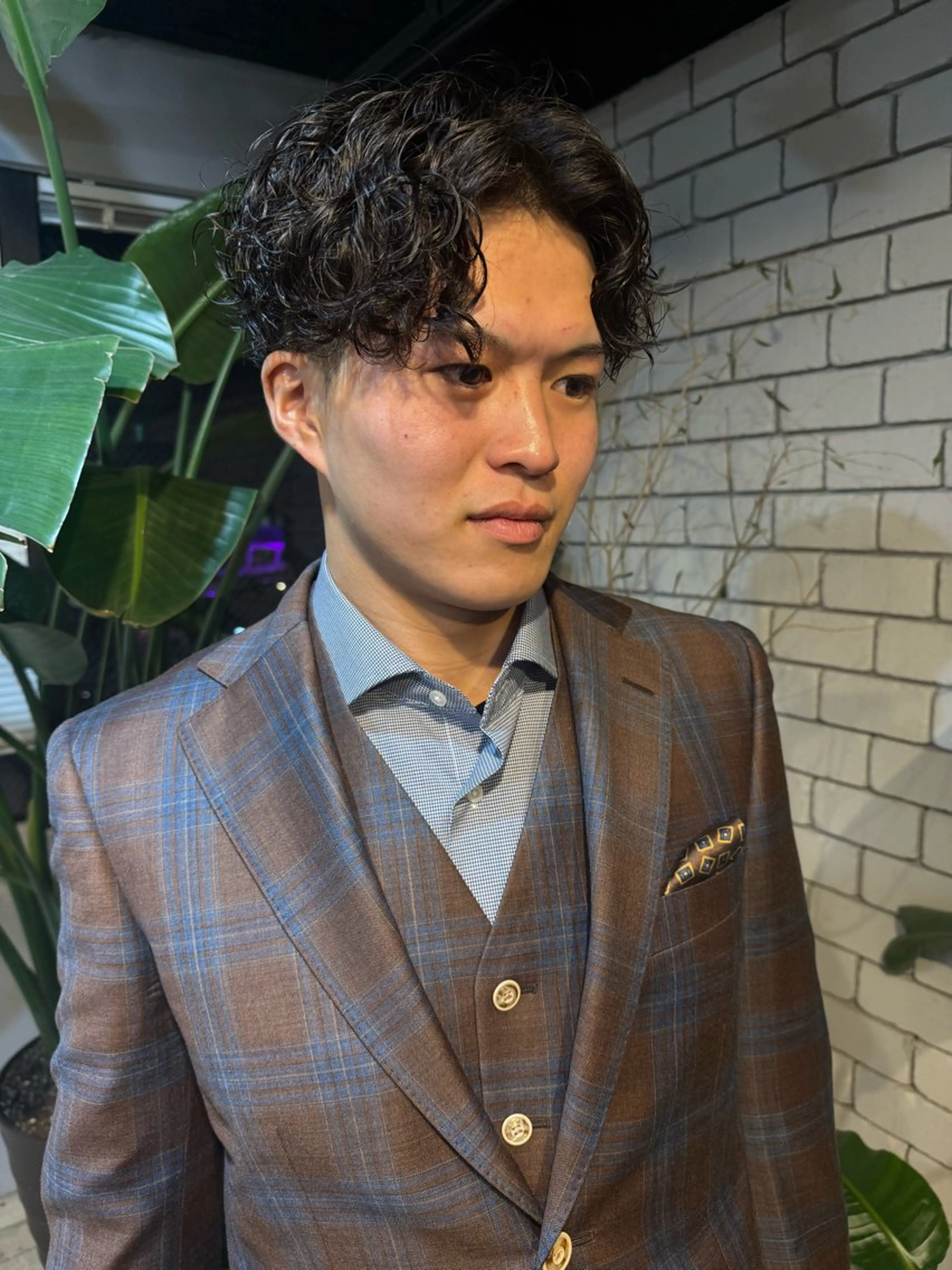 パーマ メンズ センターパート メンズパーマ プードルパーマ プードルパーマ カット パーマ メンズ特化美容師/栄 /本間さつきのヘアスタイル