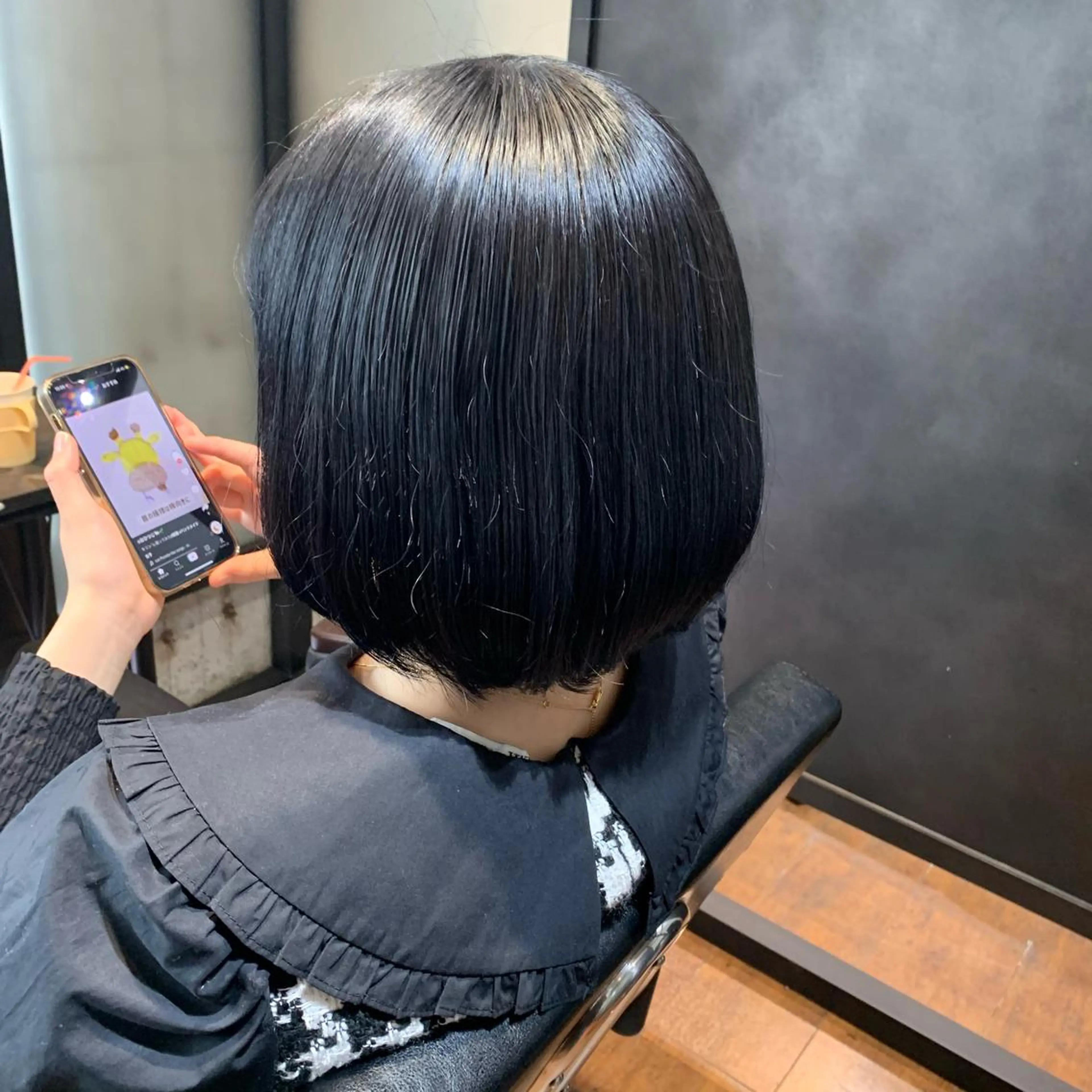カラー newi TATSUのヘアスタイル