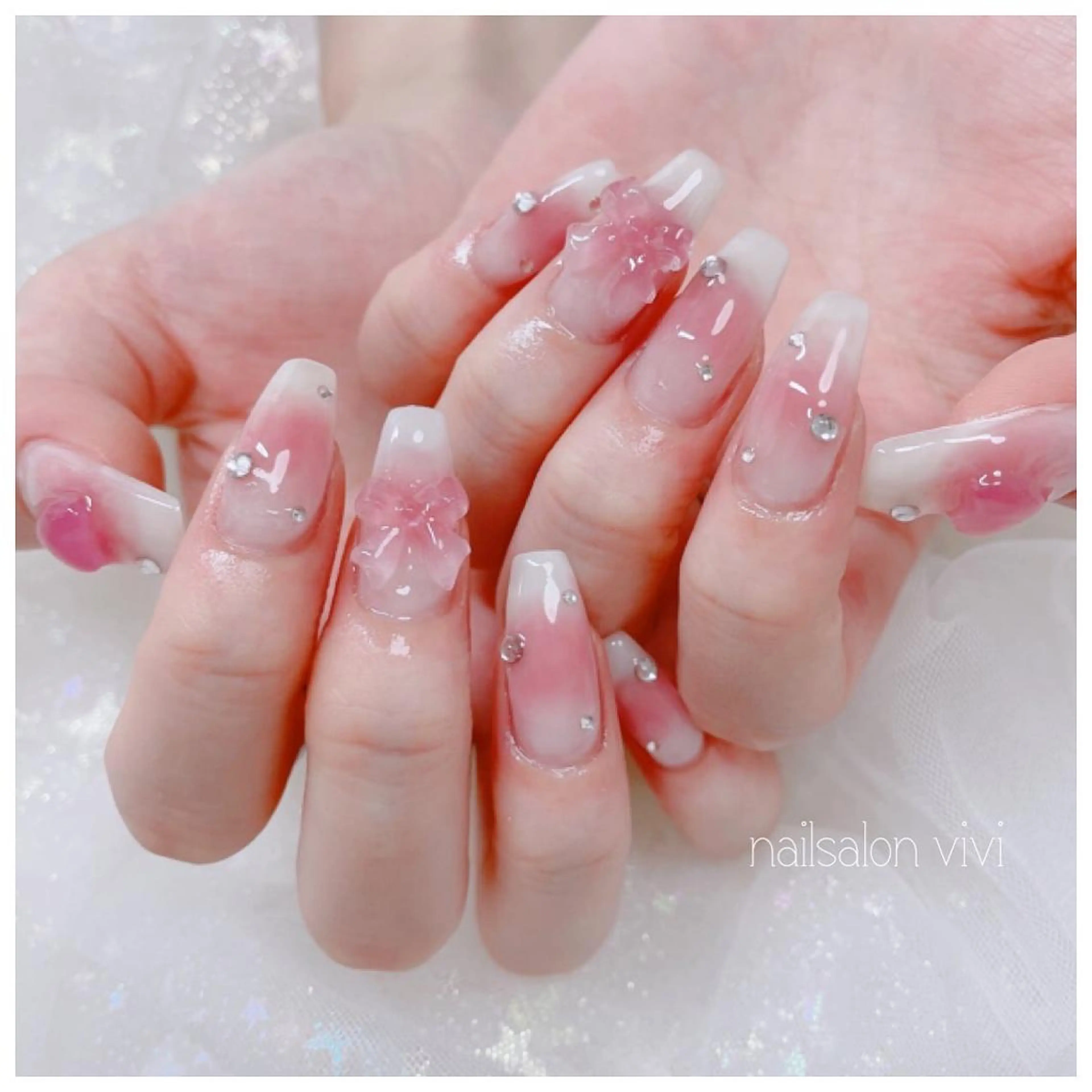 ネイル ＶＩＶＩ nailsalonのネイルデザイン