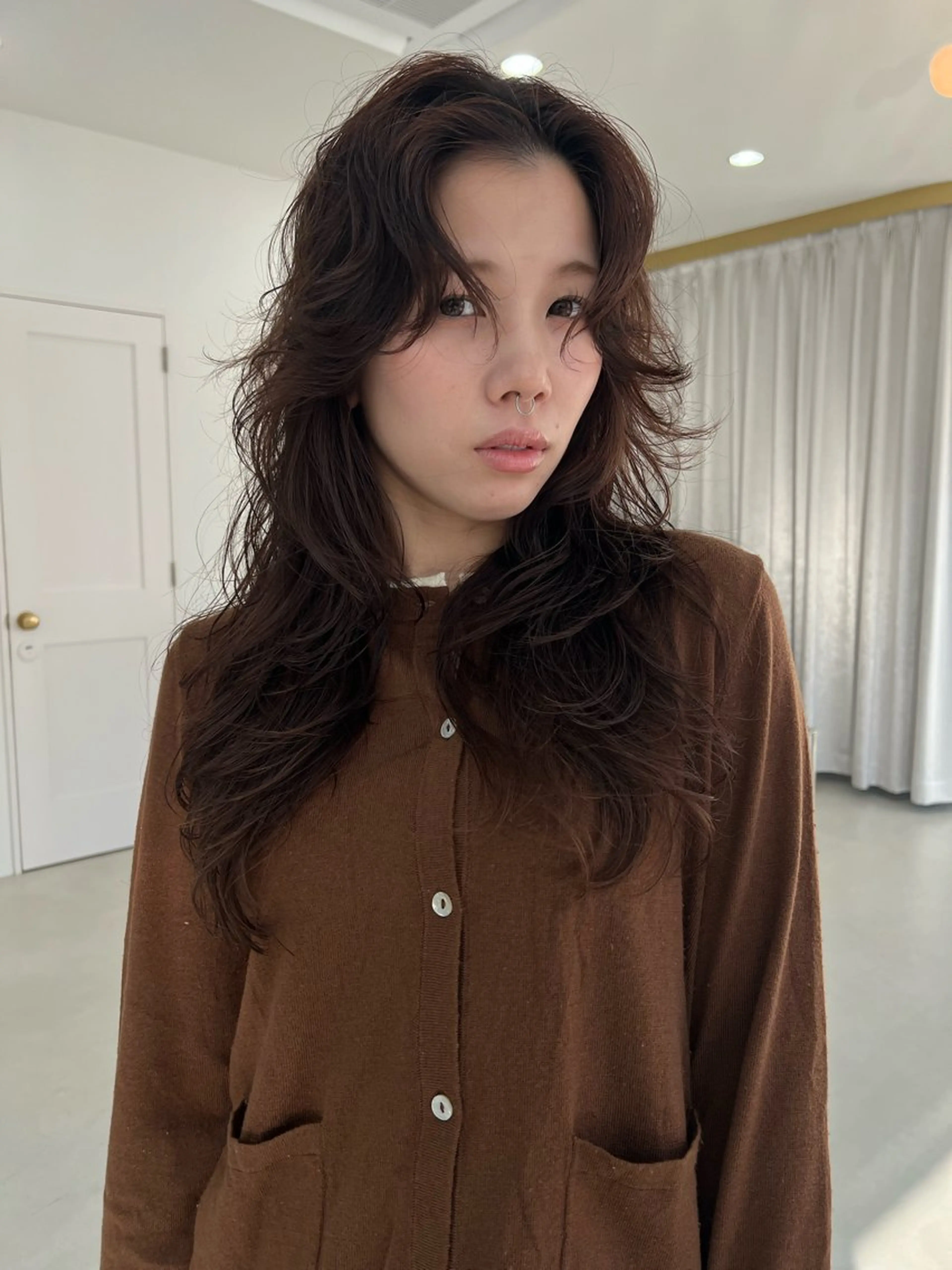 ロング パーマ アカリ /ショートカットのヘアスタイル