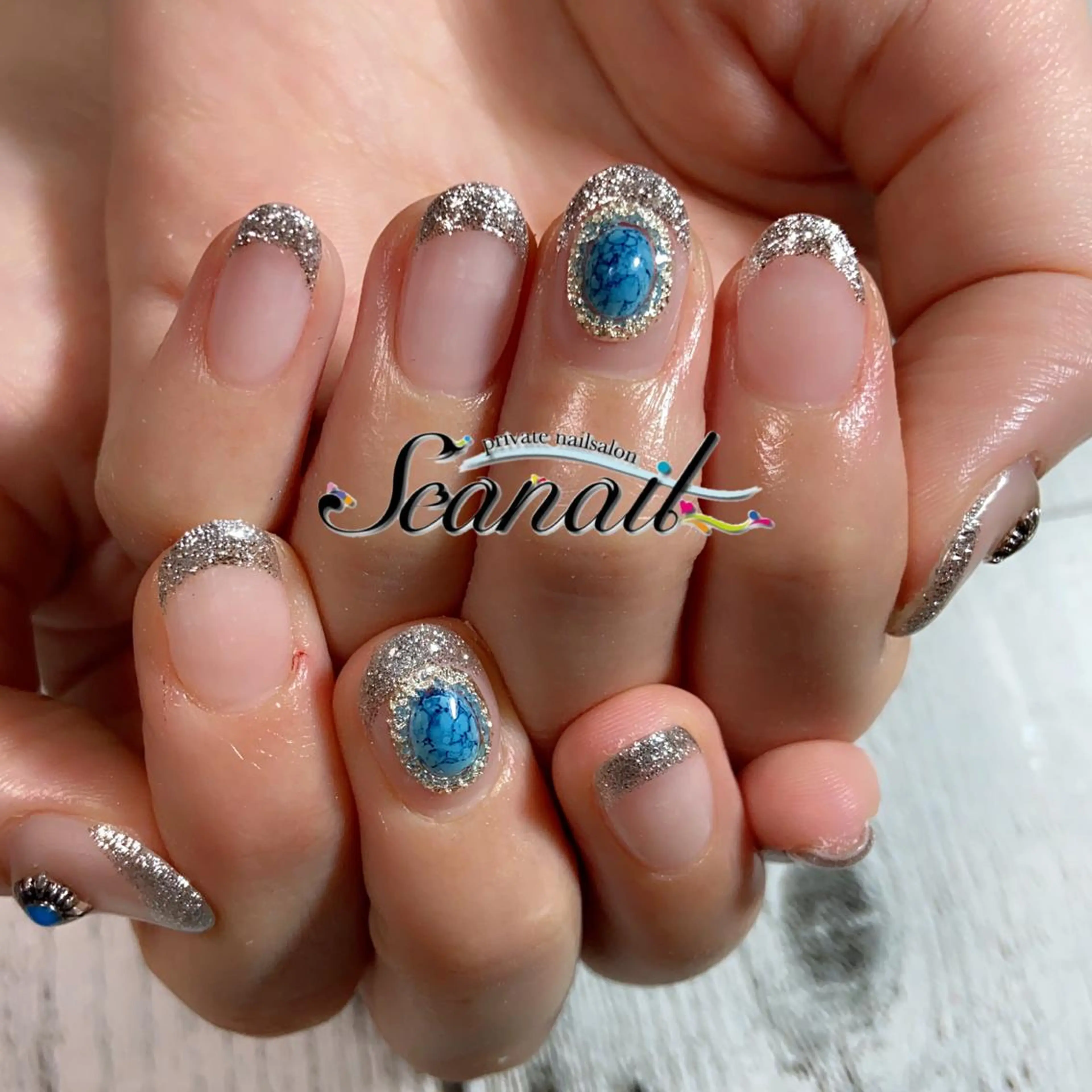 ネイル アートネイル フットネイル フレンチネイル ジェルネイル ラメ(グリッター) 小尾 栞のネイルデザイン