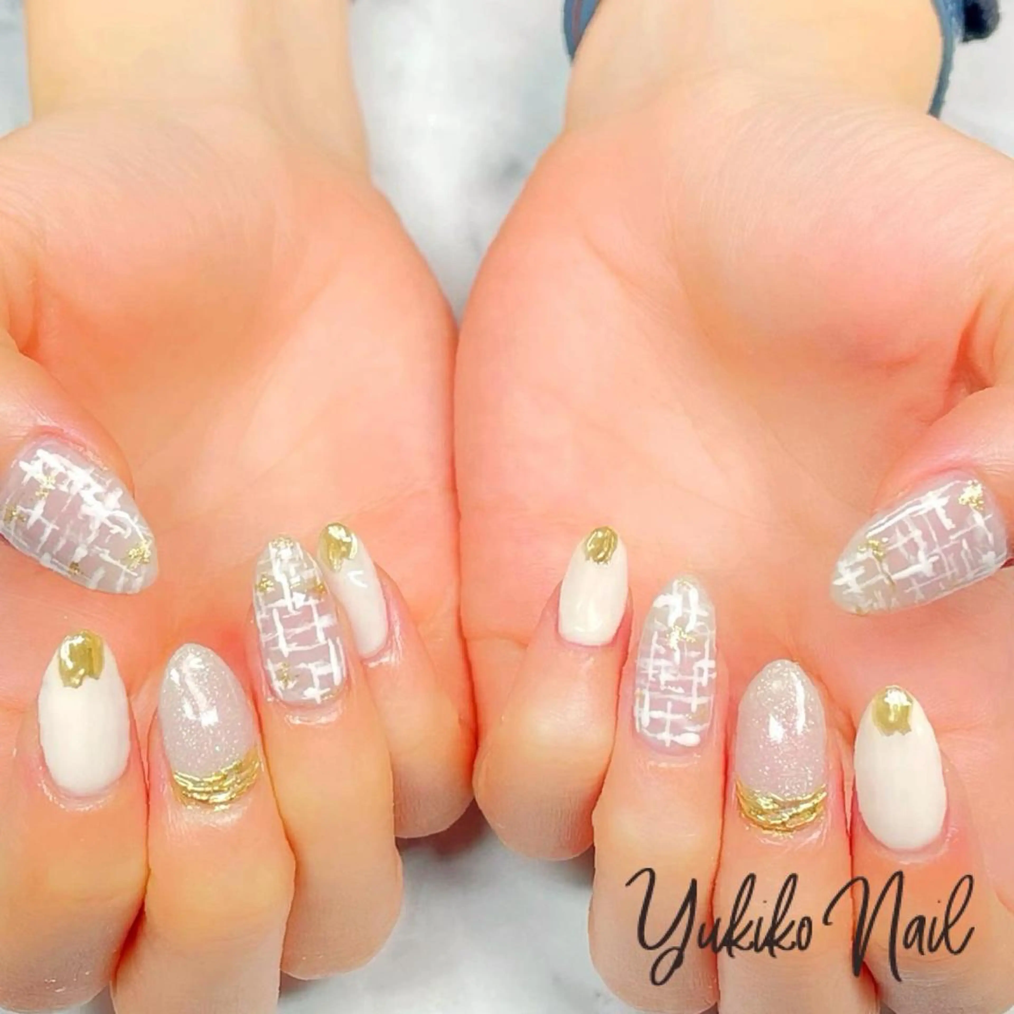 ネイル ツイードネイル ホワイト 冬ネイル ハンドネイル ユキコ ネイルのネイルデザイン
