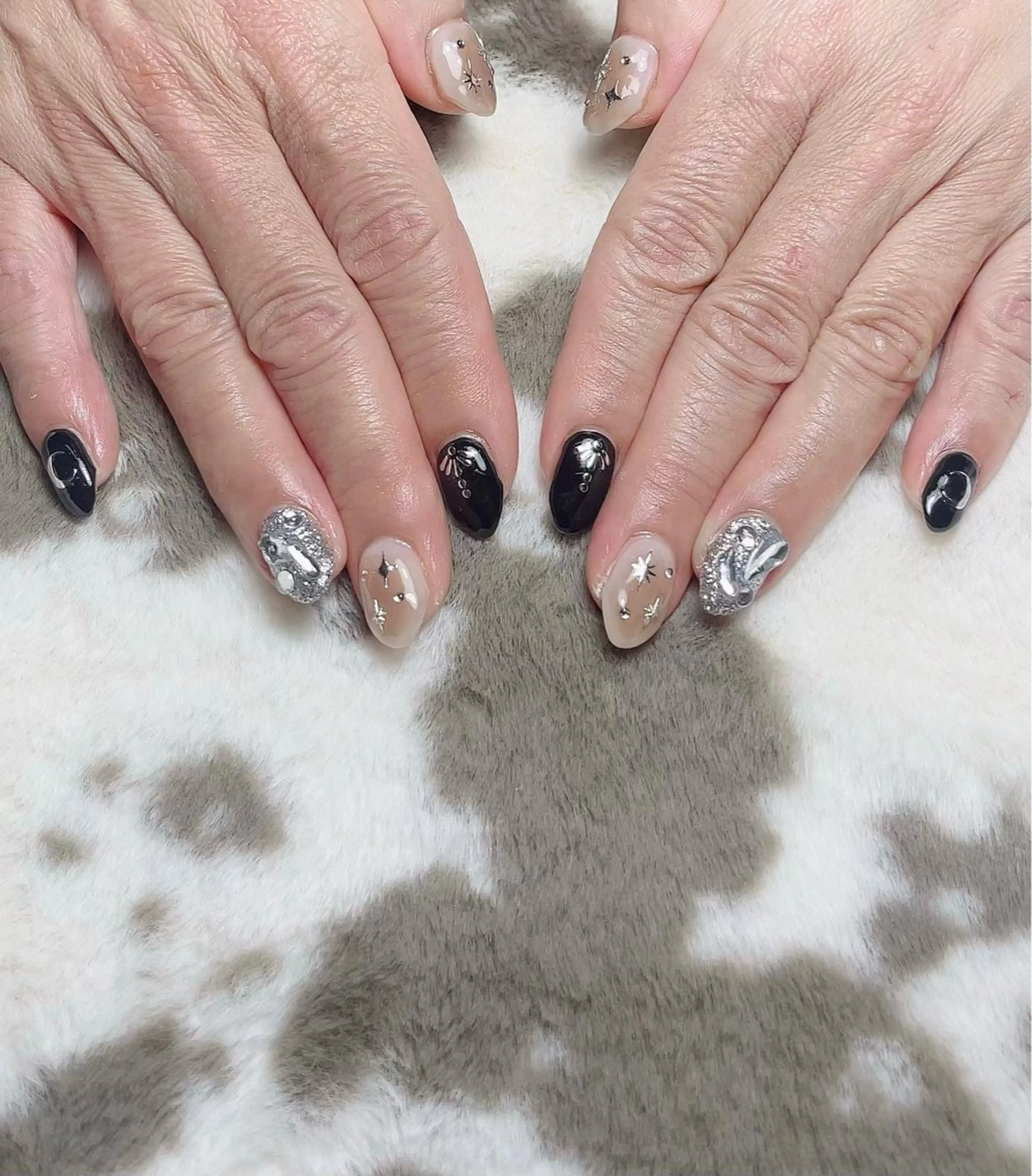 ネイル hairsalon556所属・hairsalon 556のネイルデザイン