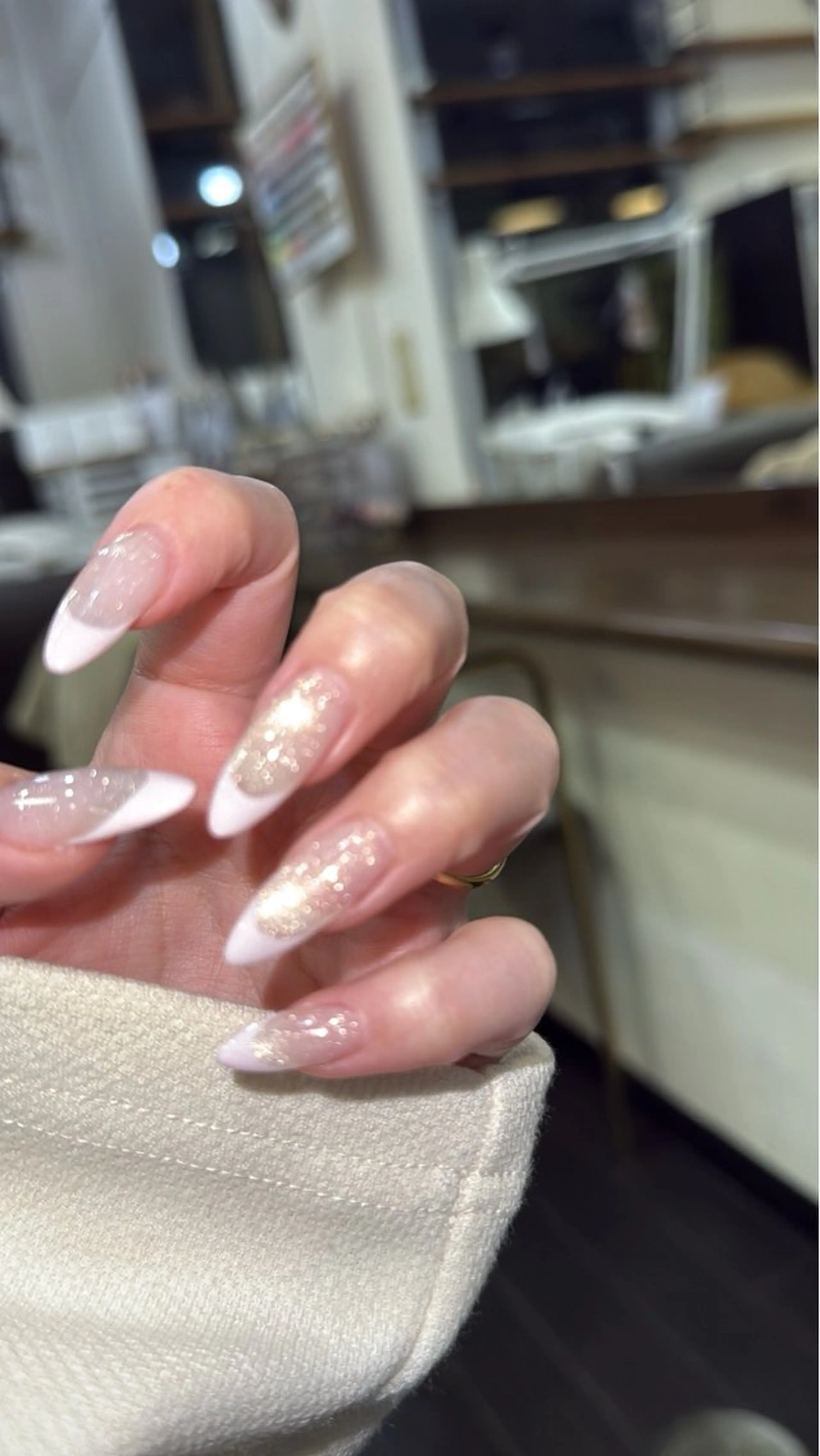ネイル フラッシュネイル フラッシュマグ フットネイル フレンチネイル 韓国ネイル ハンドネイル SAKU  nail[サクネイル]所属・SAKU nail 作島茜のネイルデザイン