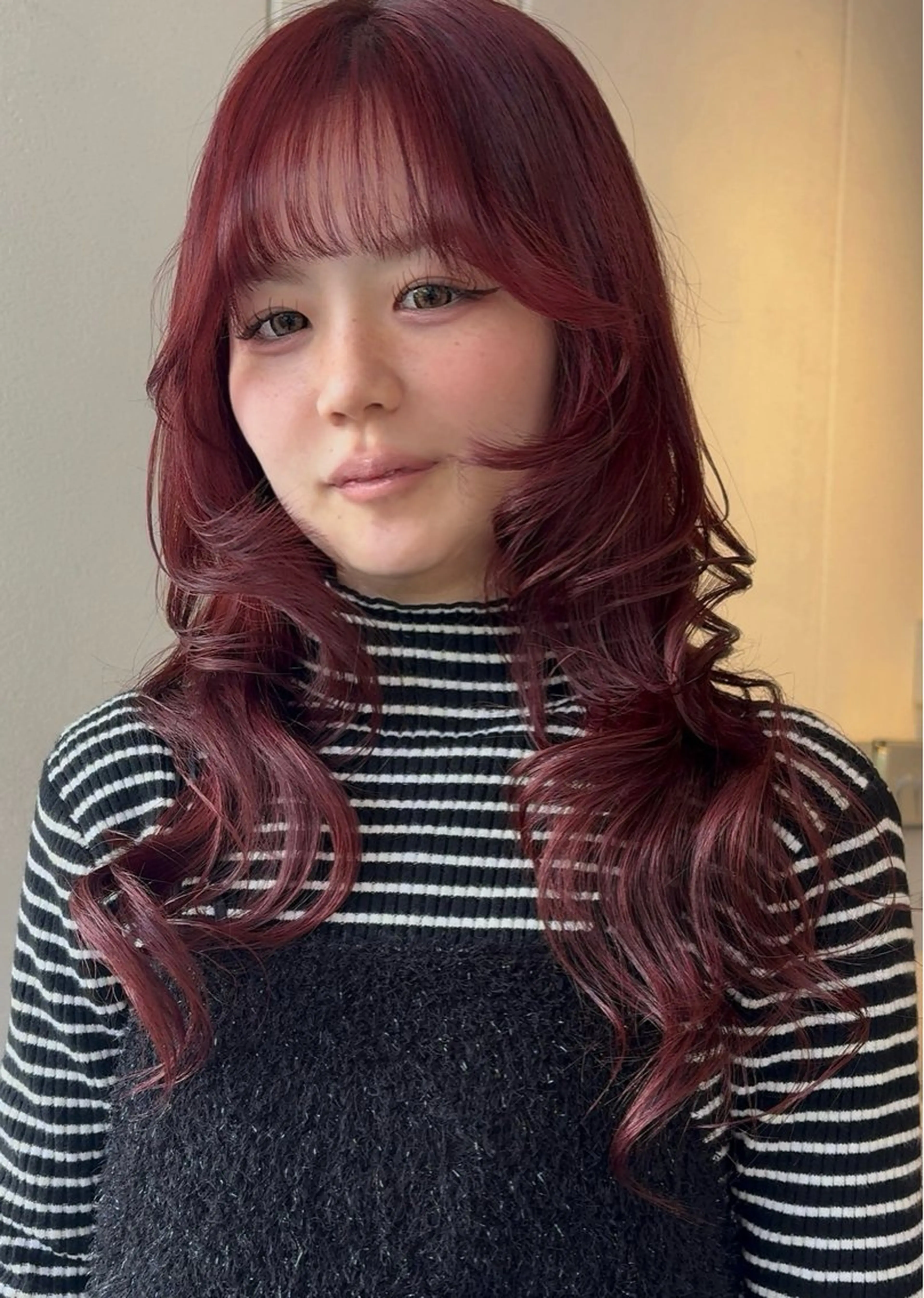 ロング カラー カット ヘアカラー ひなの/透明感 カラー/レイヤーのヘアスタイル