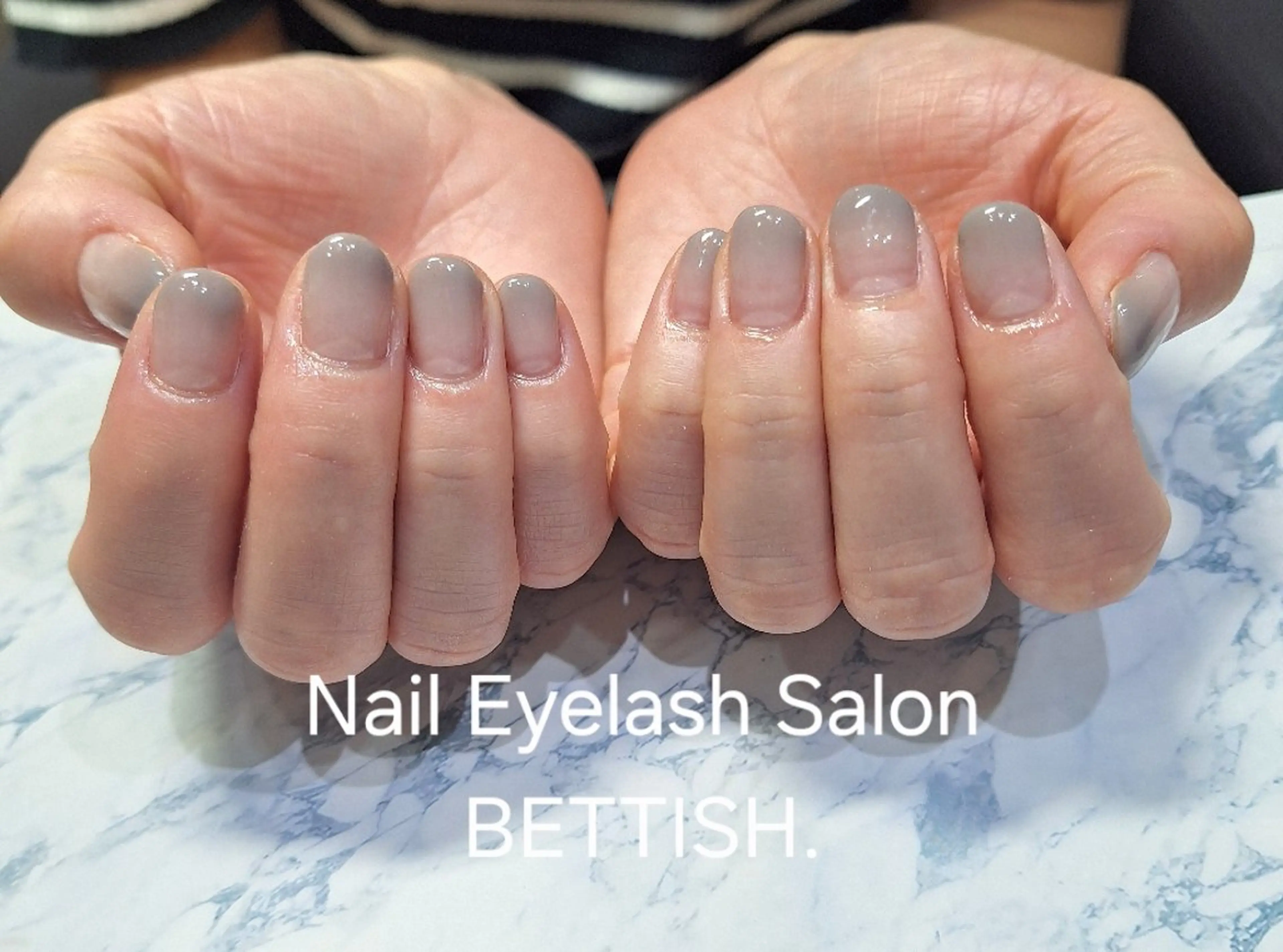 ネイル グラデーション BETTISH　 　AIRIのネイルデザイン