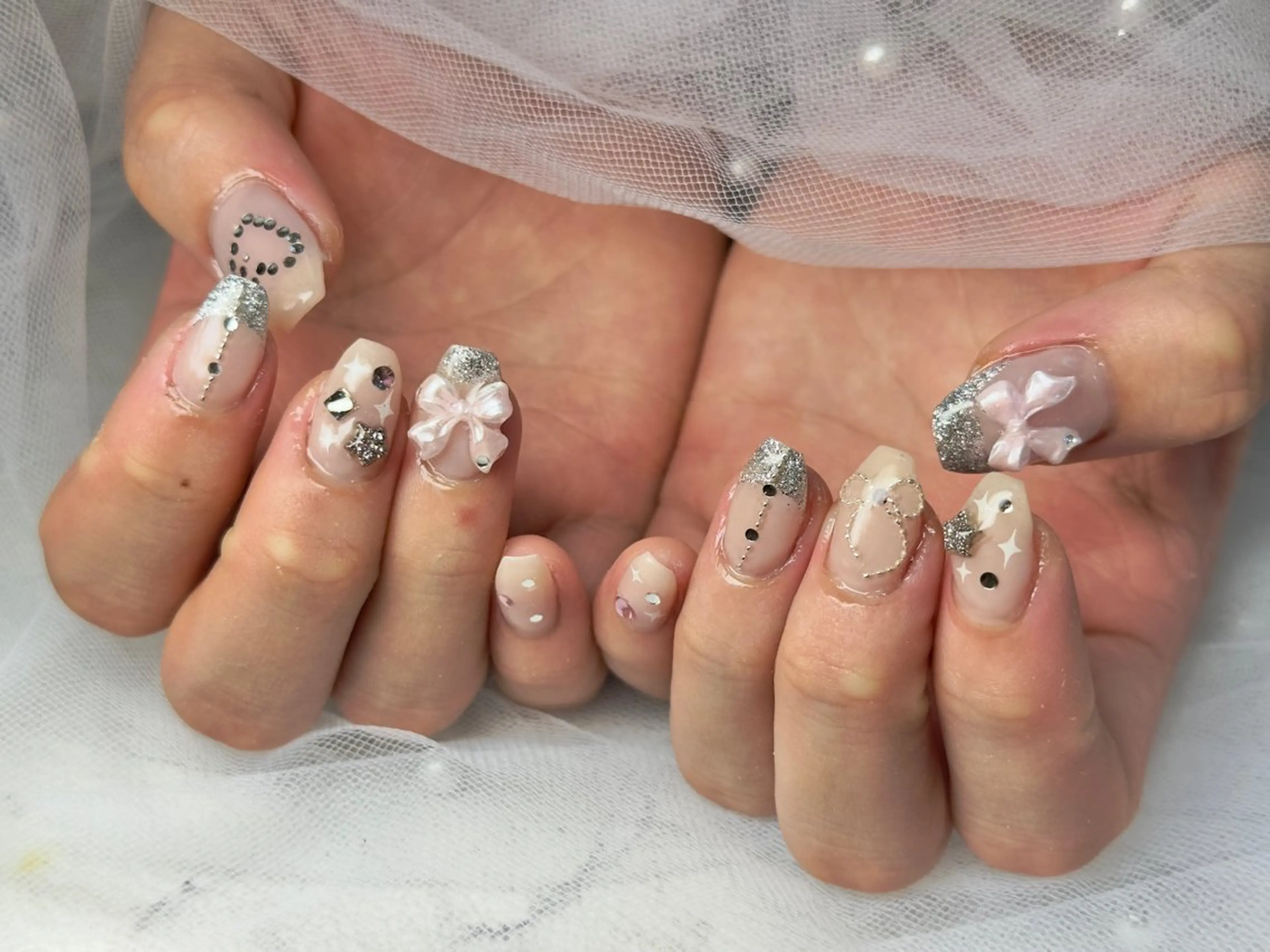 ネイル ハンドネイル Queennail 北堀江AYAのネイルデザイン