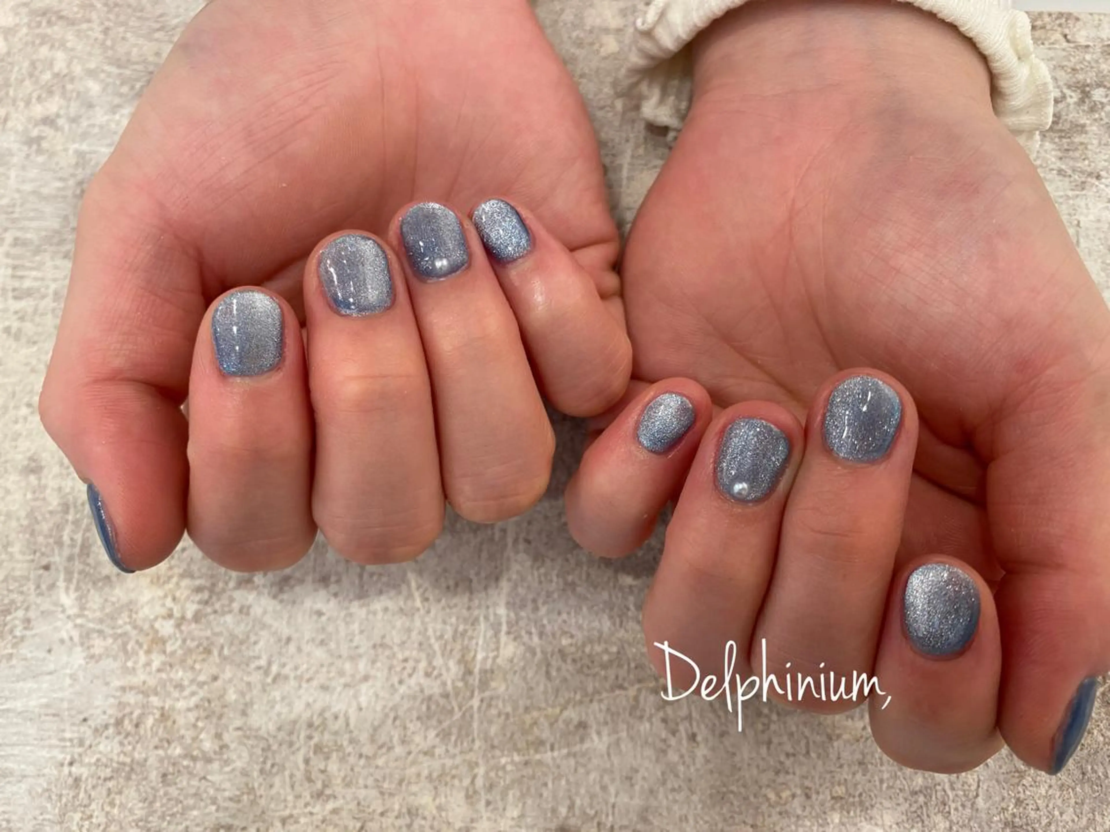 ネイル ブルー マグネットネイル ストーンネイル 冬ネイル クリスマス ハンドネイル 岡本 友恵のネイルデザイン