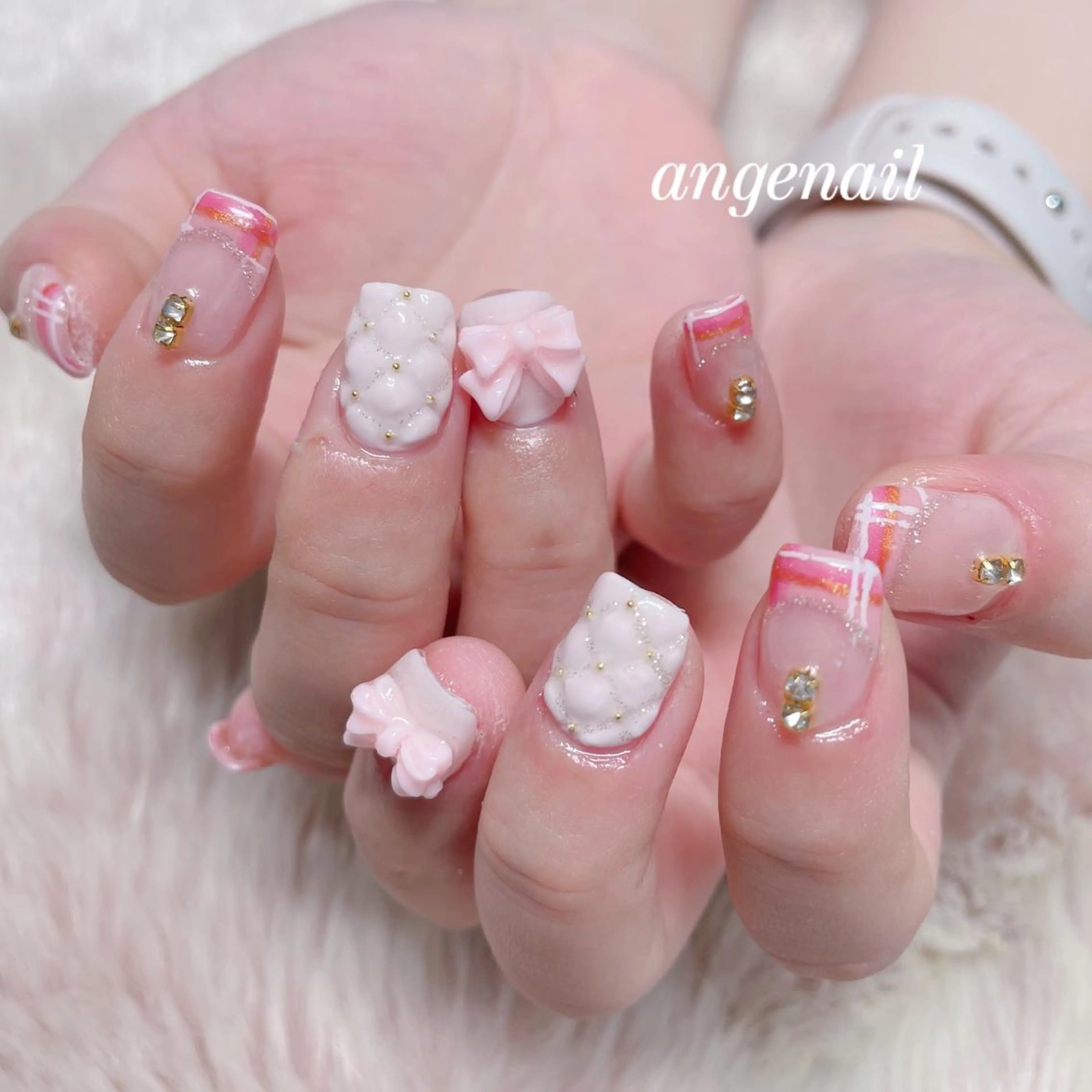 ネイル ハンドネイル オーナーネイリスト MAKIのネイルデザイン