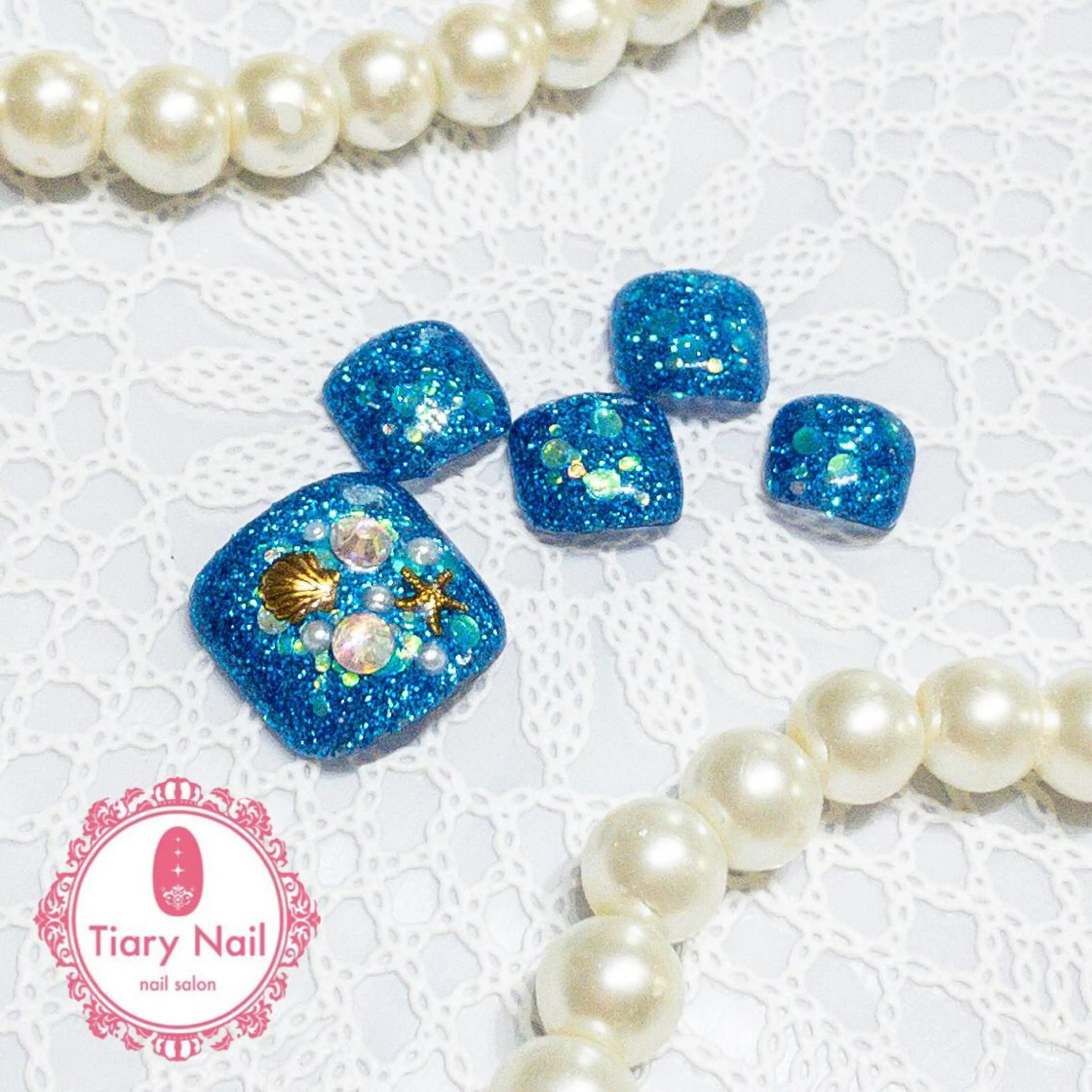 ネイル tiarynail K Kのネイルデザイン