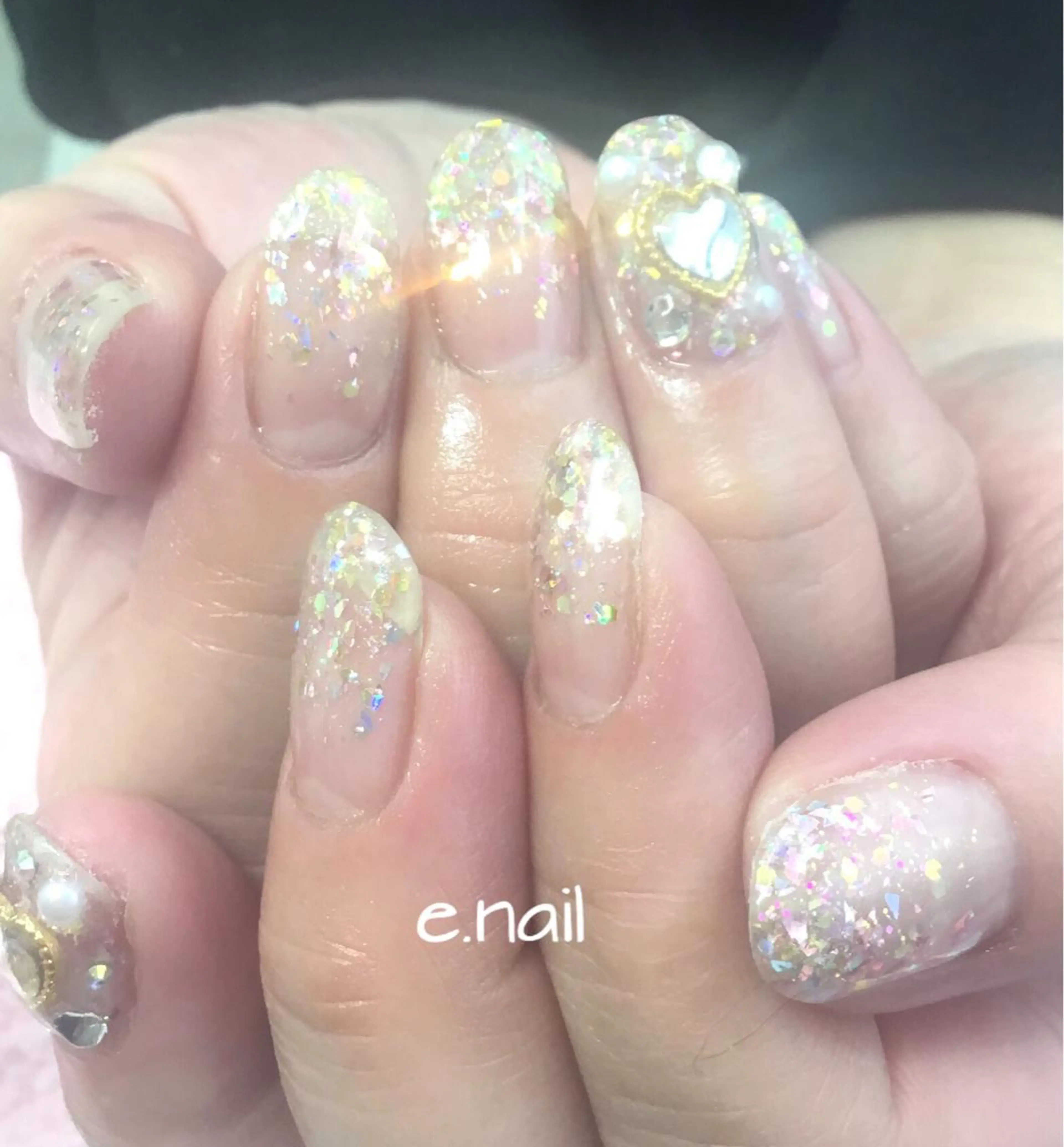 ネイル e.nail所属・和賀井 恵理のネイルデザイン