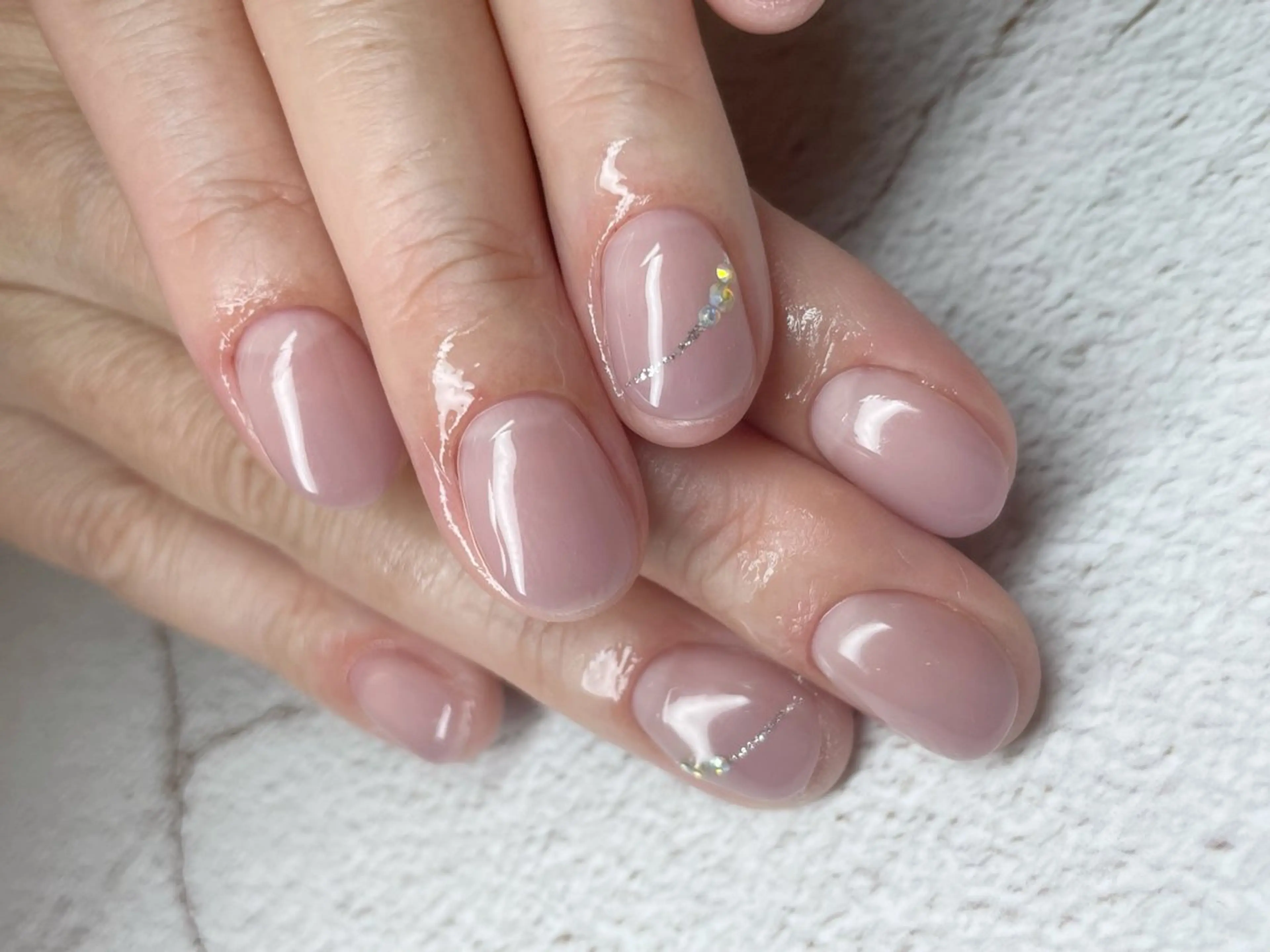 ネイル アートネイル ジェルネイル グラデーション マグネットネイル 持ち込み ハンドネイル エルモサ YURIKAのネイルデザイン