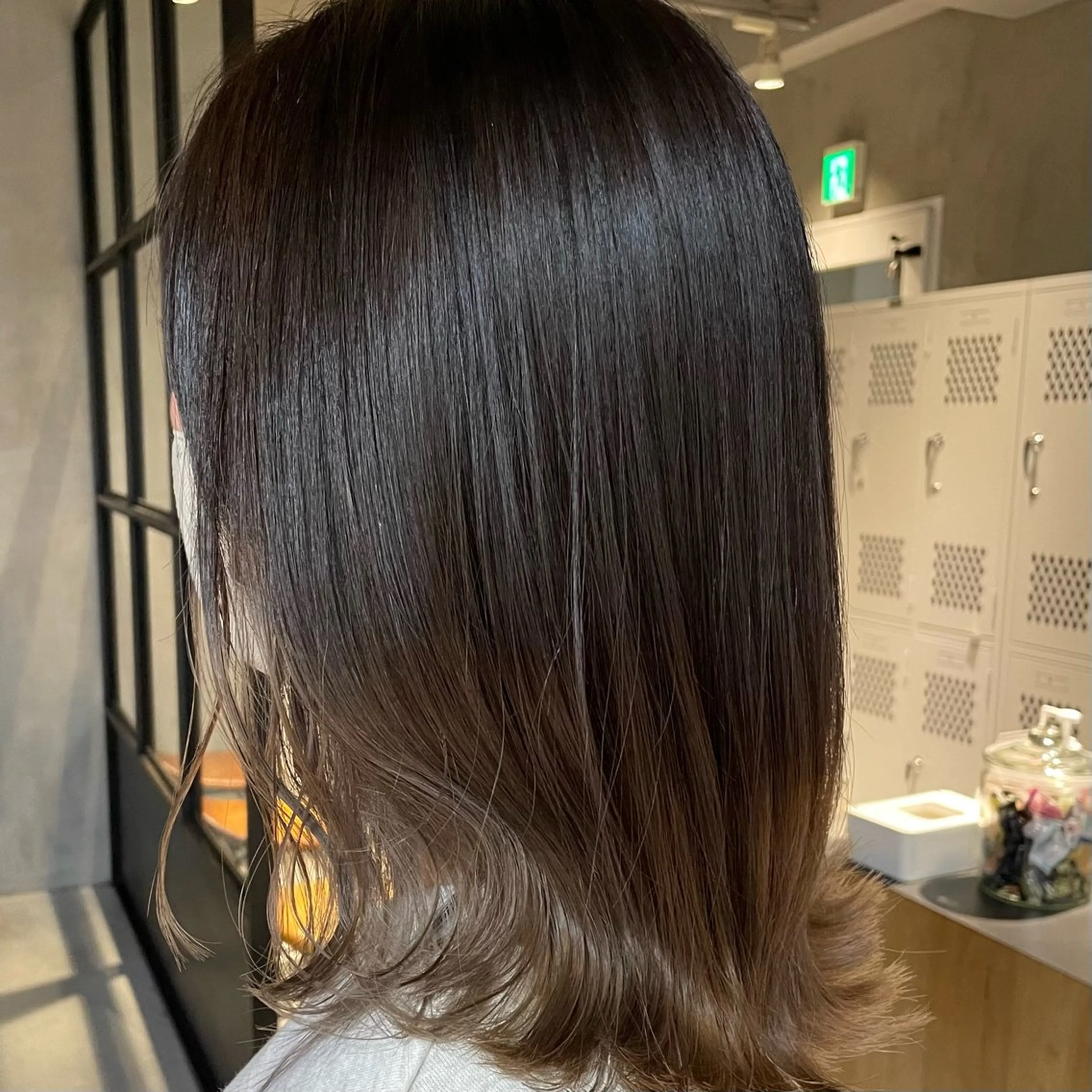 ミディアム elima調布所属・澤崎 ゆらのヘアスタイル