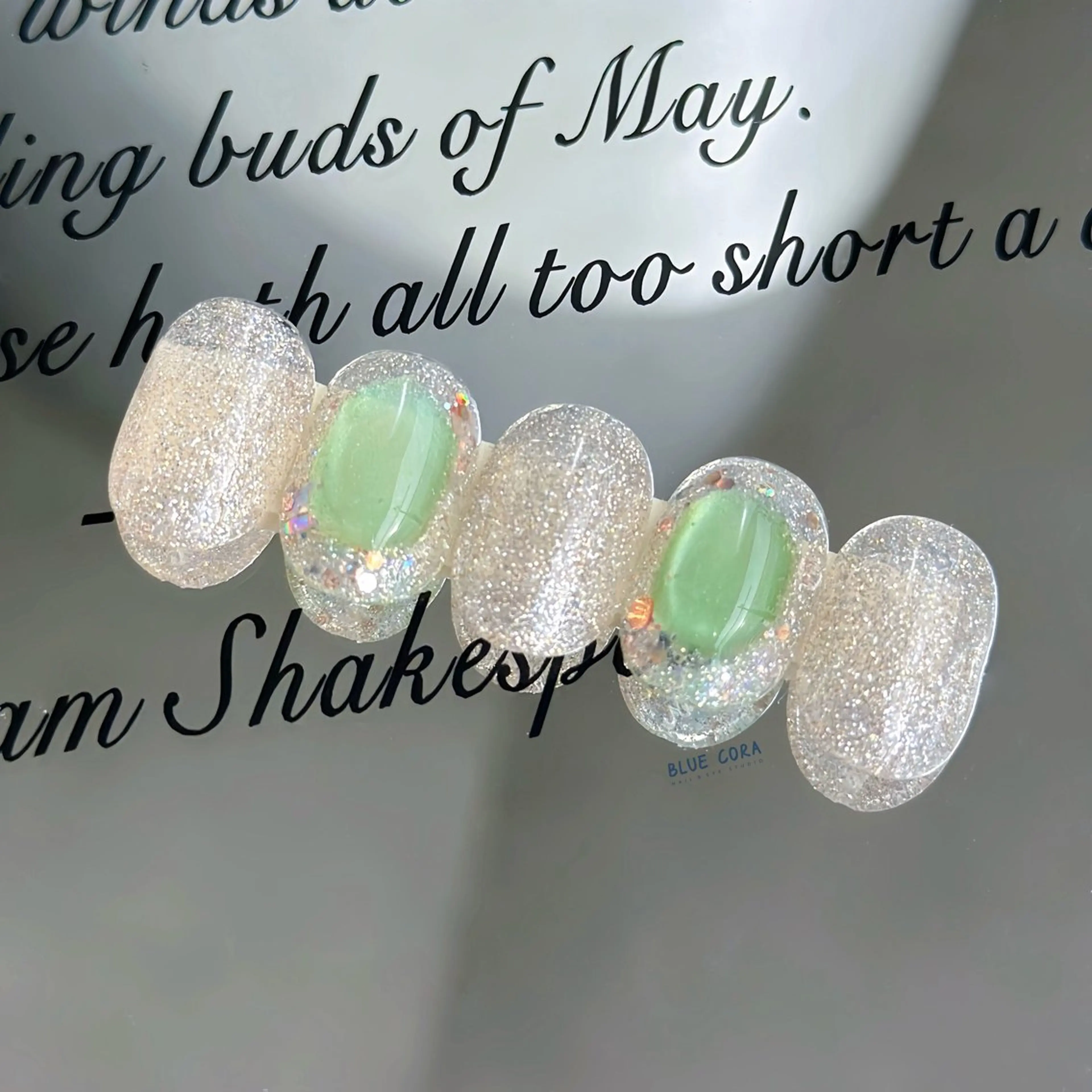 ネイル フラッシュネイル マグネットネイル ハンドネイル ハンドケア BLUE CORA所属・BLUE CORAのネイルデザイン